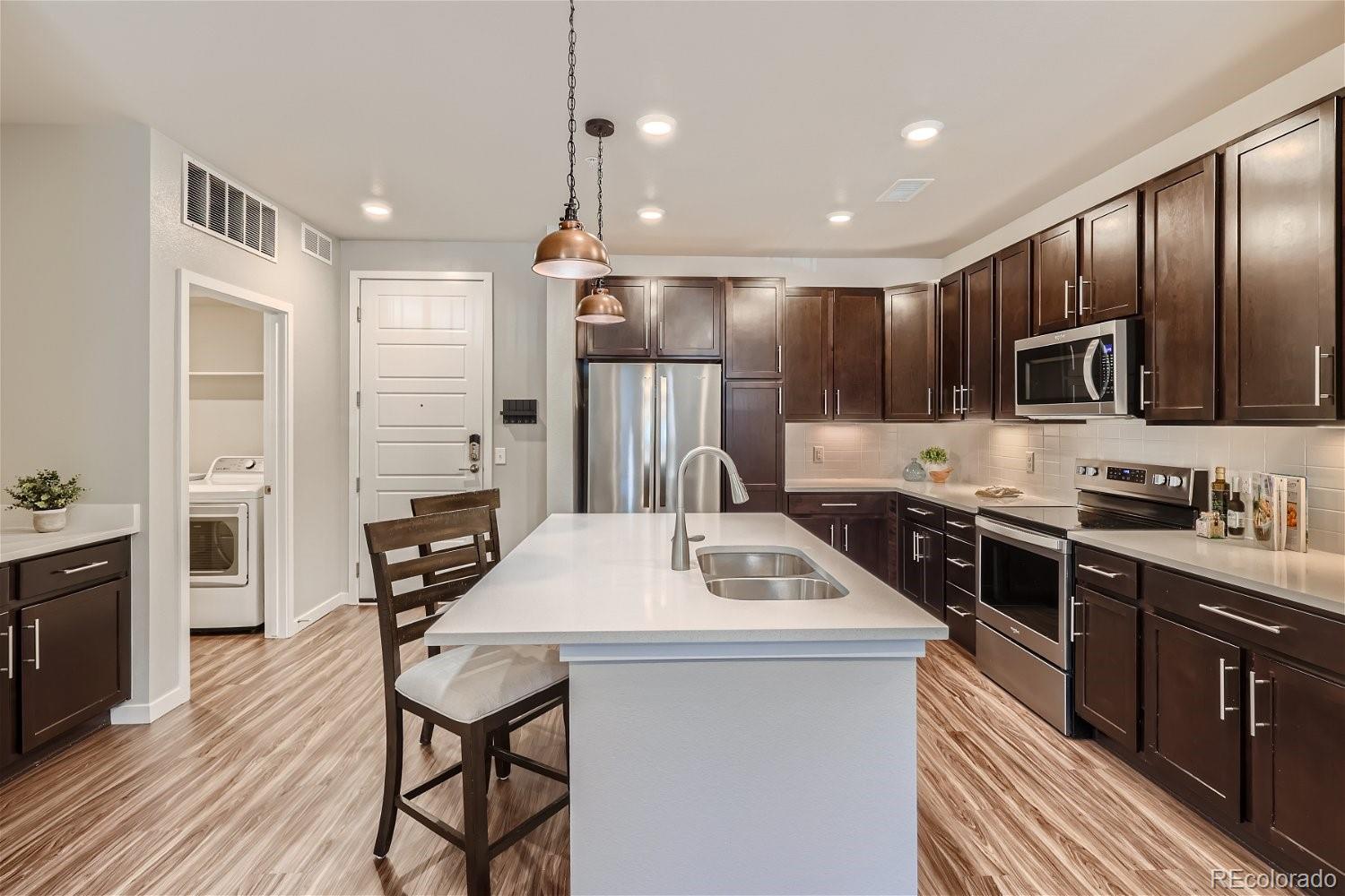 MLS Image #2 for 400 e fremont place 206,centennial, Colorado