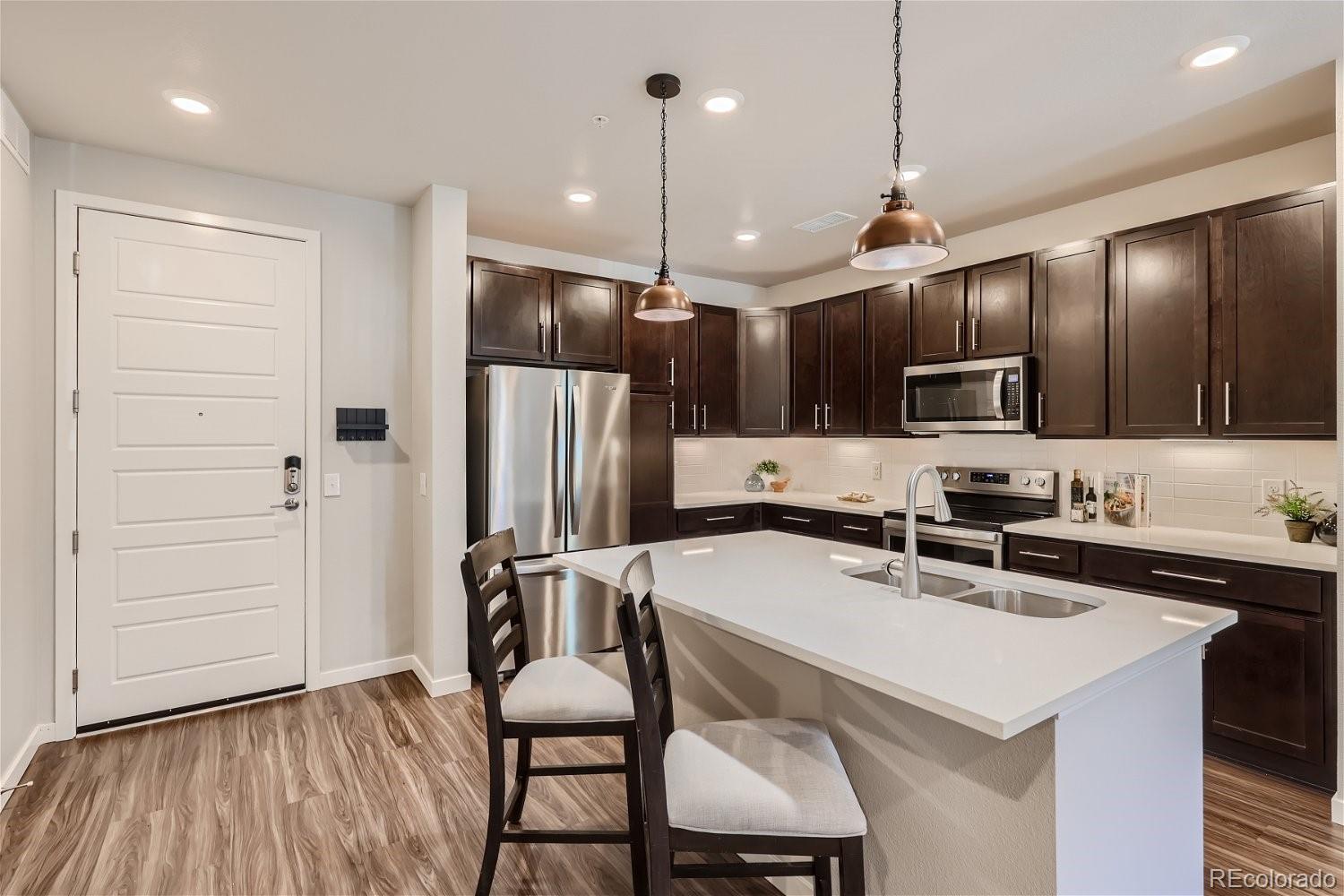 MLS Image #3 for 400 e fremont place 206,centennial, Colorado