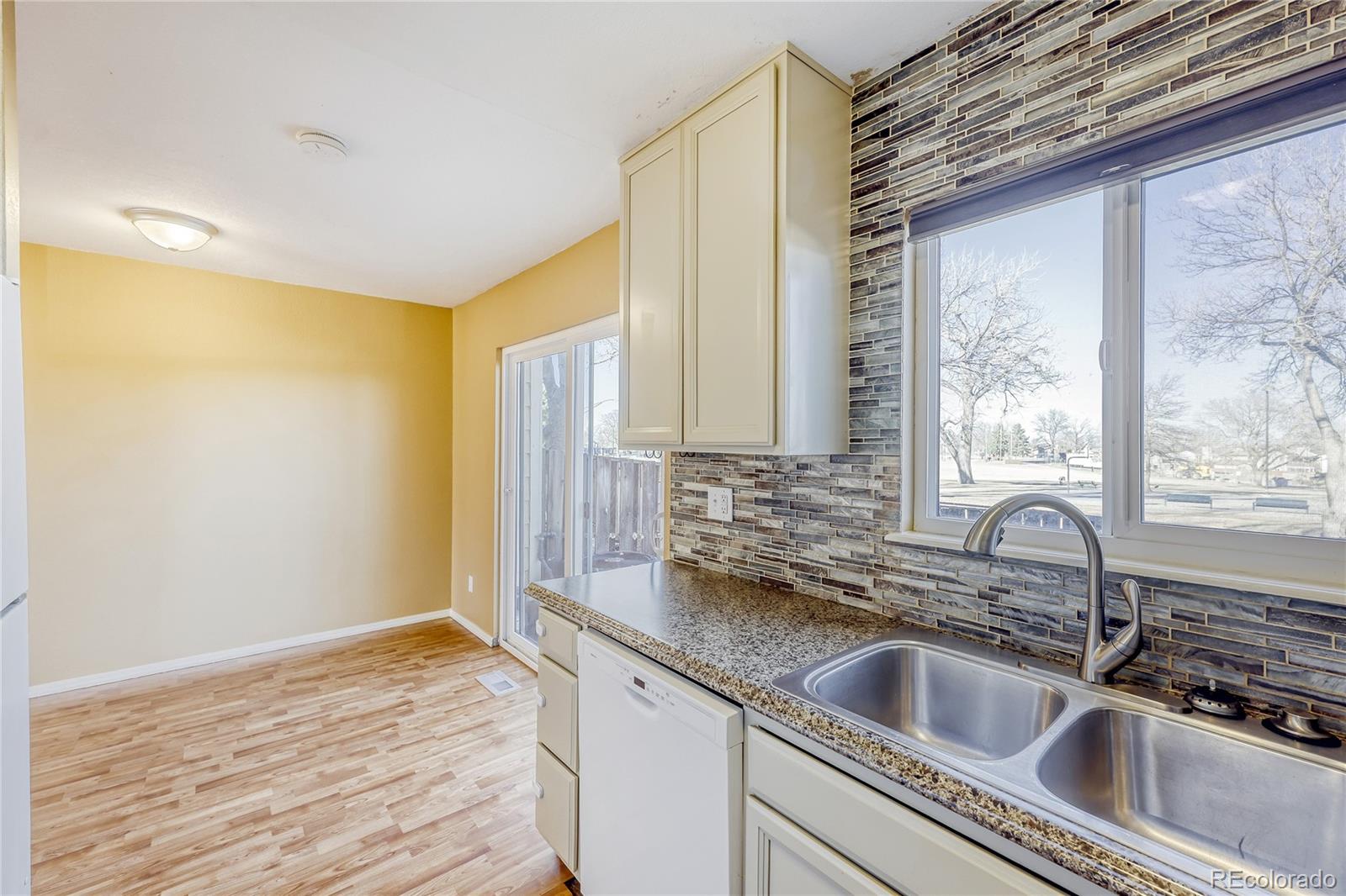 MLS Image #8 for 11658  community center drive,northglenn, Colorado