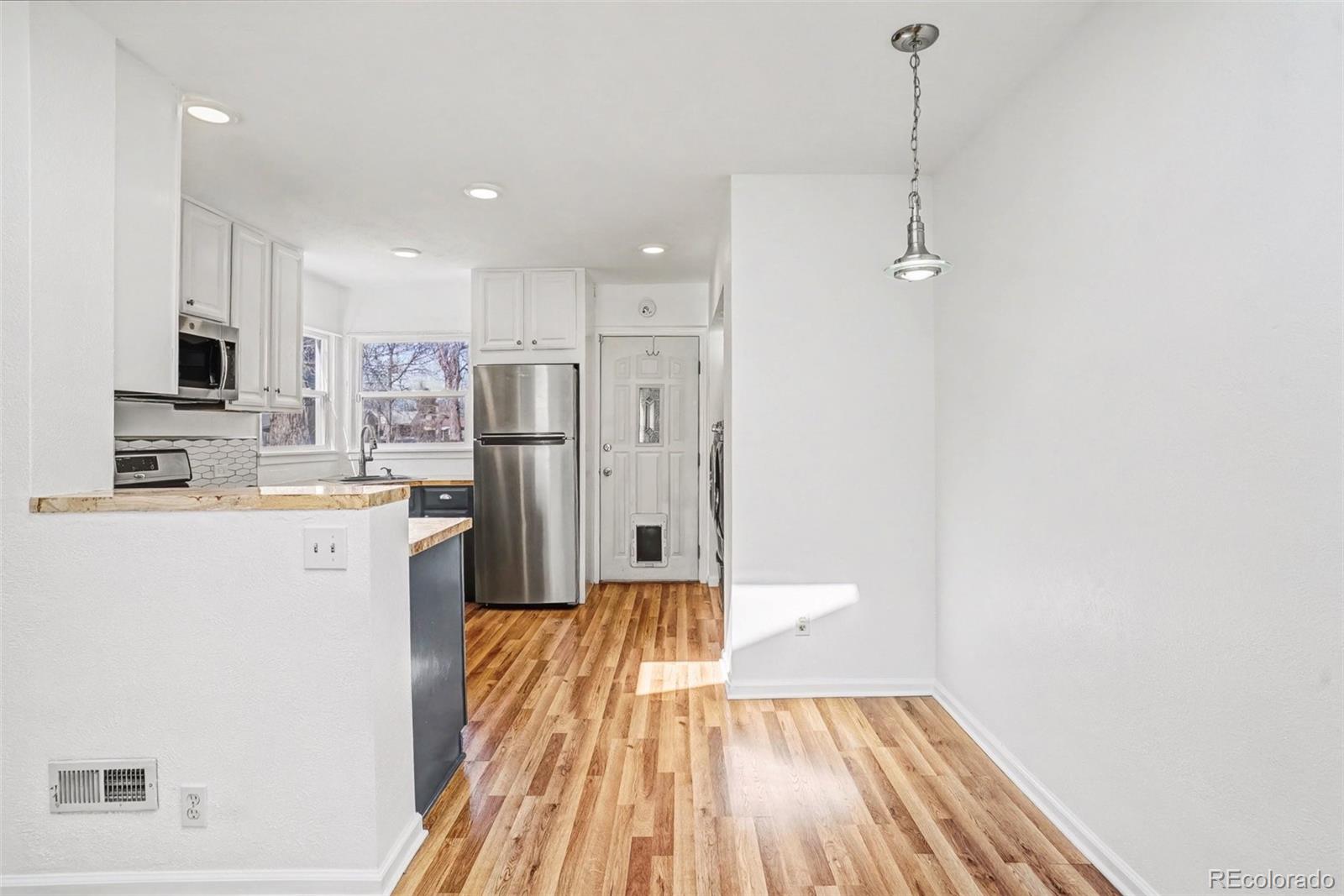 MLS Image #11 for 1320  willow street,denver, Colorado