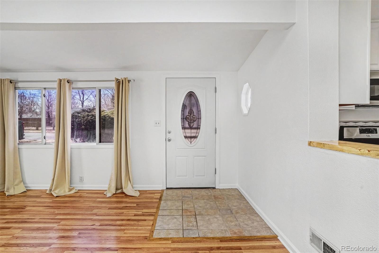 MLS Image #3 for 1320  willow street,denver, Colorado