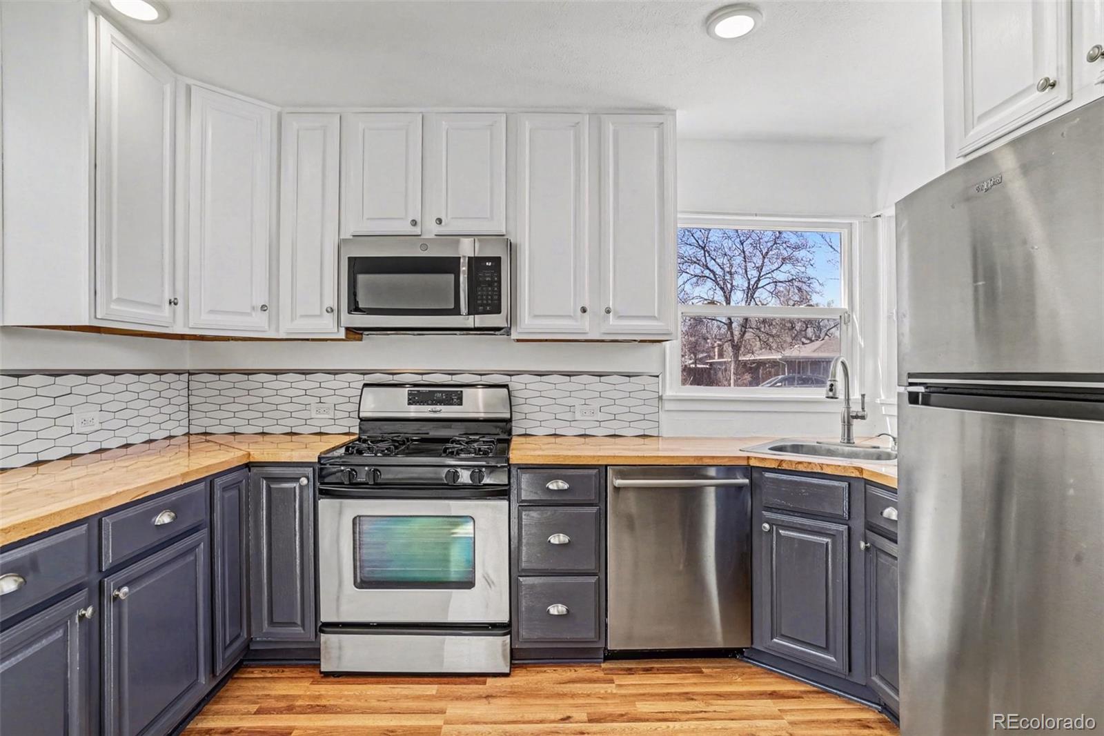 MLS Image #9 for 1320  willow street,denver, Colorado
