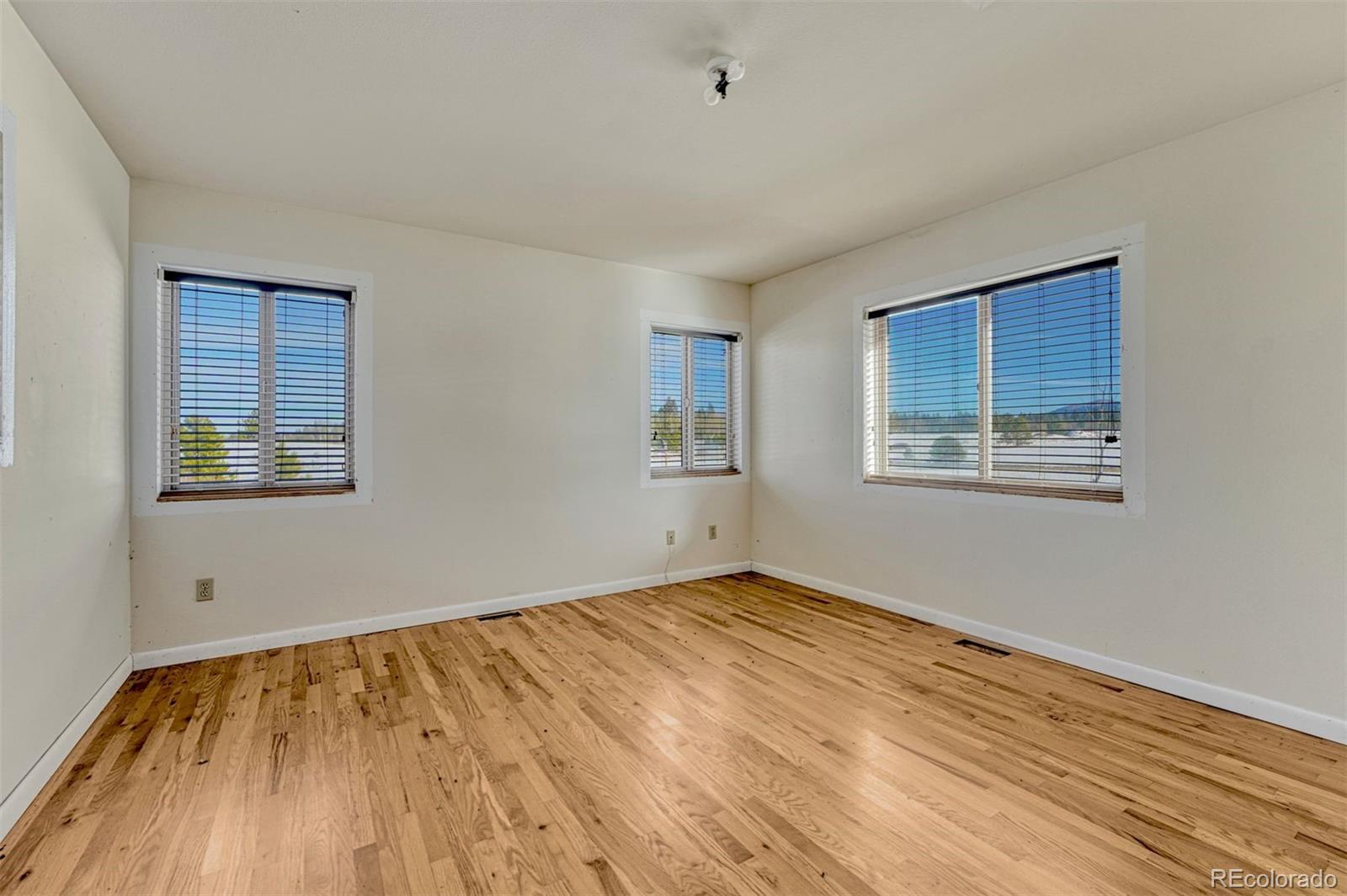 MLS Image #16 for 866  aspen village road,divide, Colorado