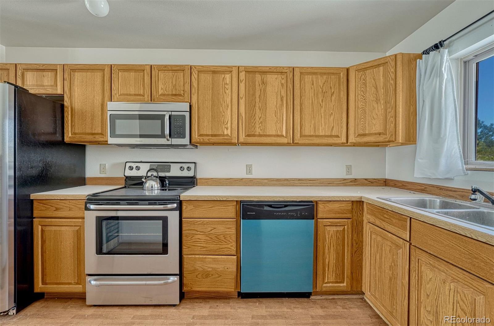 MLS Image #3 for 866  aspen village road,divide, Colorado