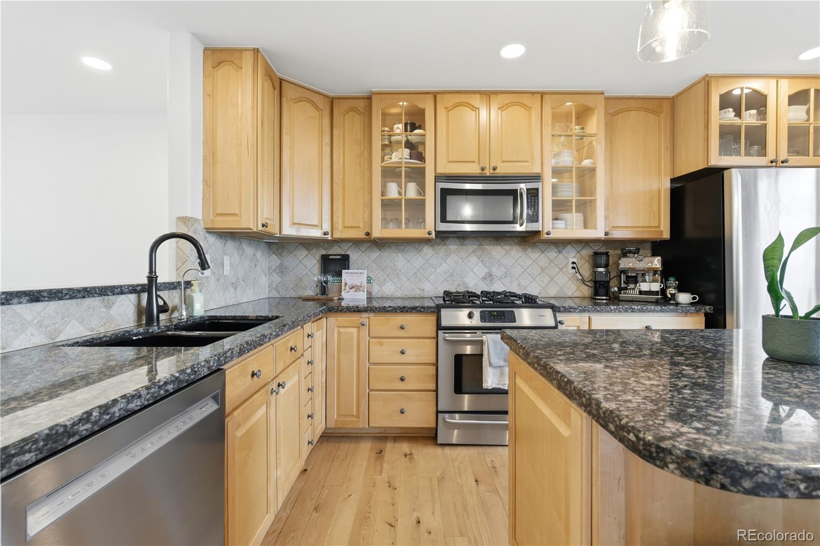 MLS Image #11 for 930 w 133rd circle,denver, Colorado