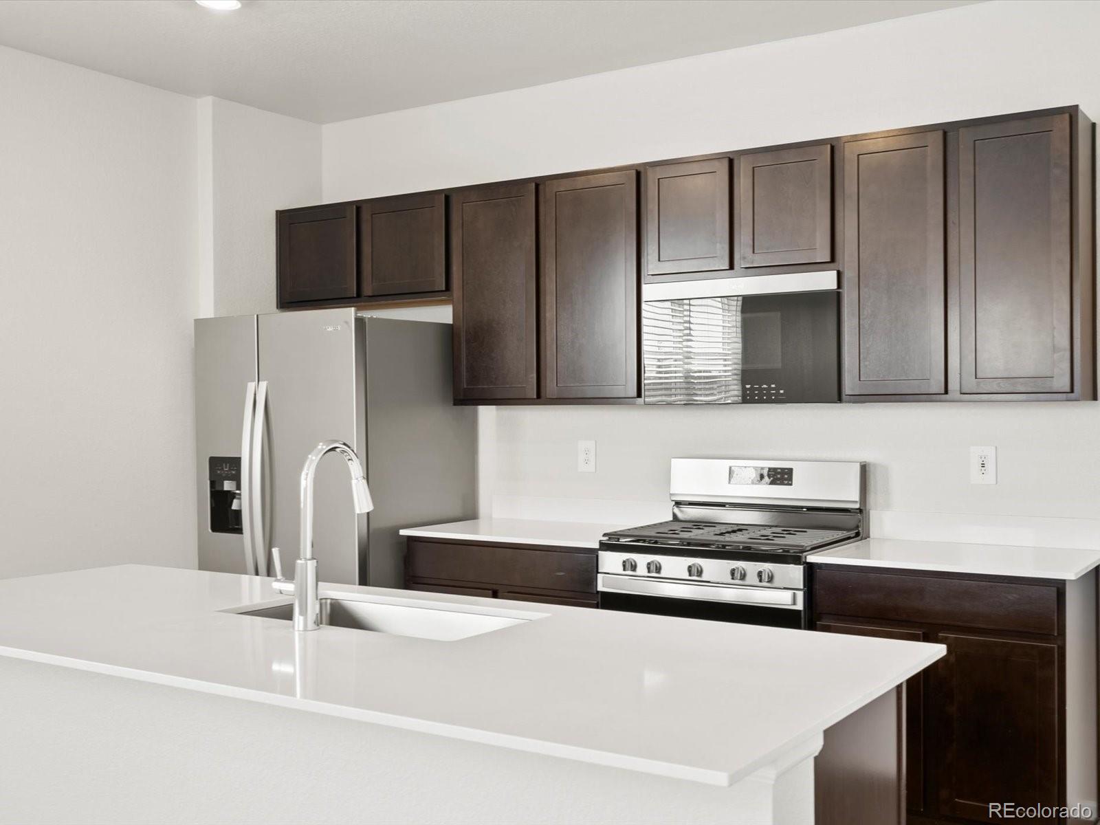 MLS Image #7 for 1600  riverplace drive,windsor, Colorado