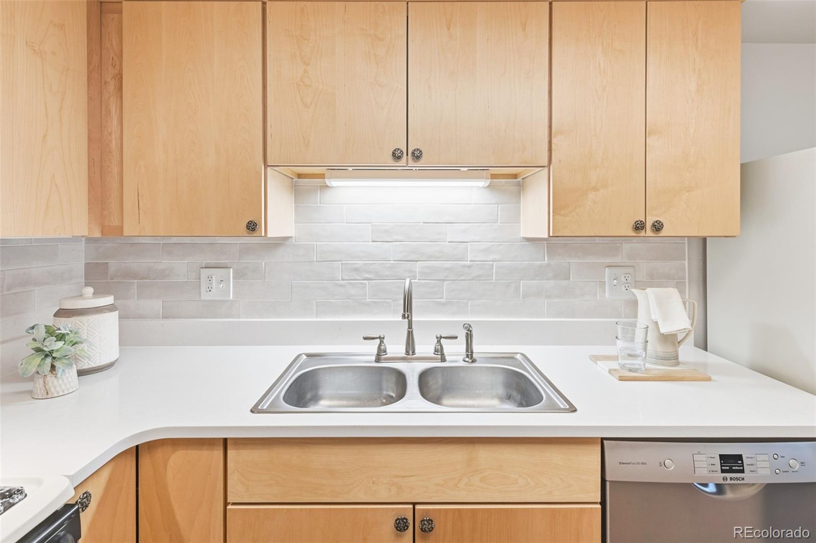 MLS Image #14 for 6745 e arizona avenue d,denver, Colorado