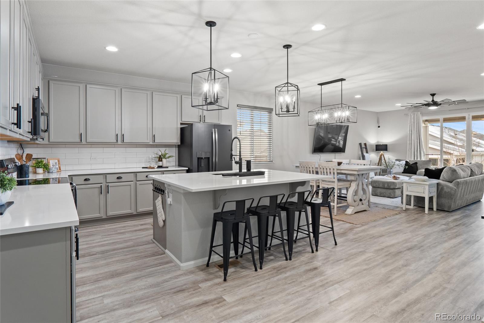 MLS Image #2 for 261 s titus street,aurora, Colorado