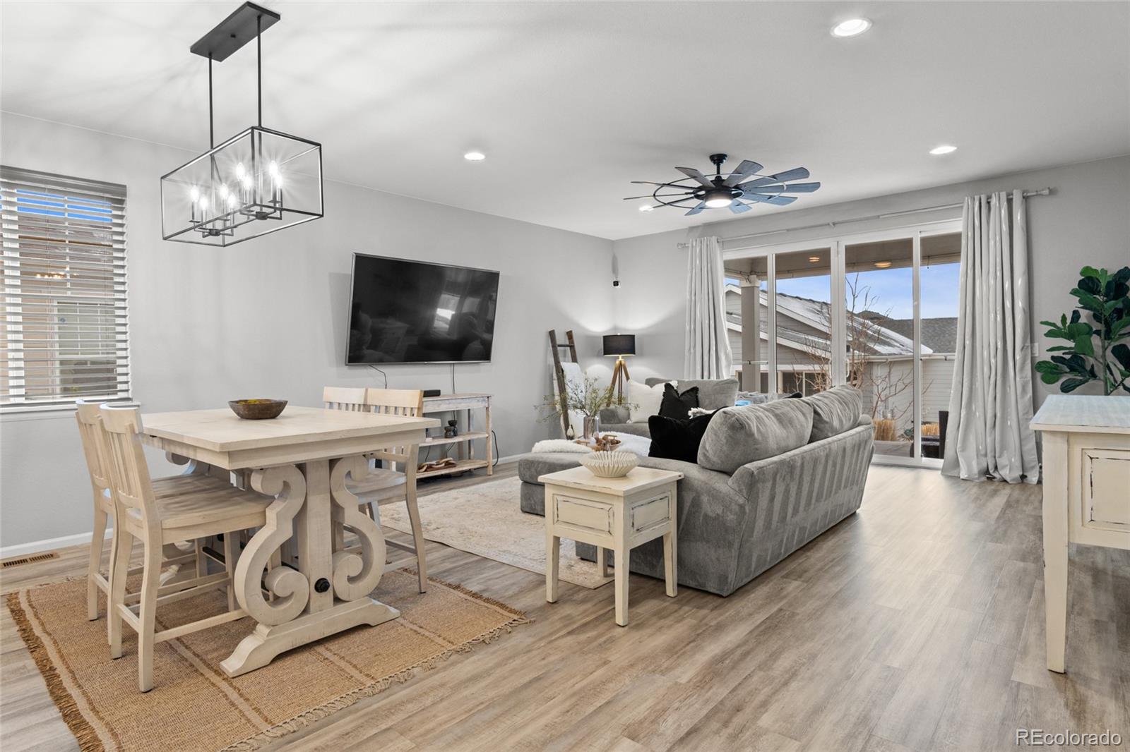 MLS Image #3 for 261 s titus street,aurora, Colorado
