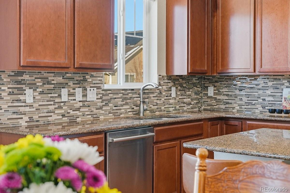 MLS Image #17 for 6113  miners peak circle,frederick, Colorado