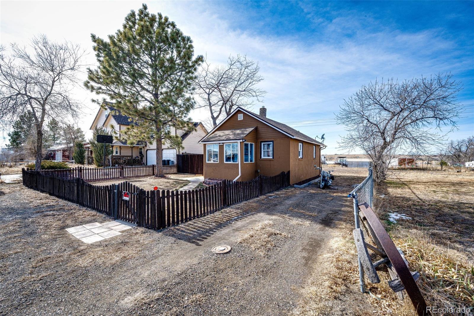 MLS Image #2 for 359 s sherman street,byers, Colorado
