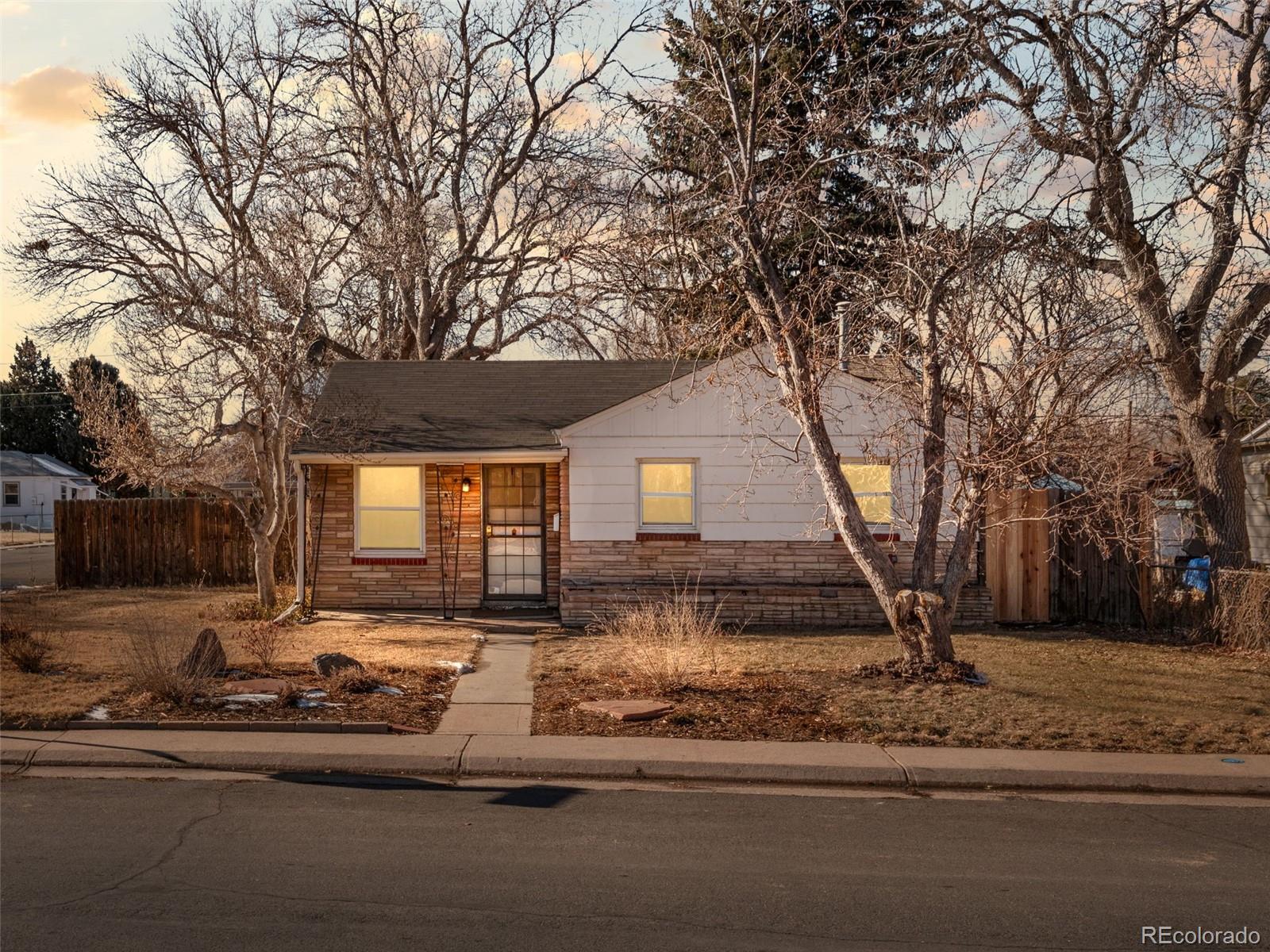 MLS Image #2 for 4395 s pennsylvania street,englewood, Colorado
