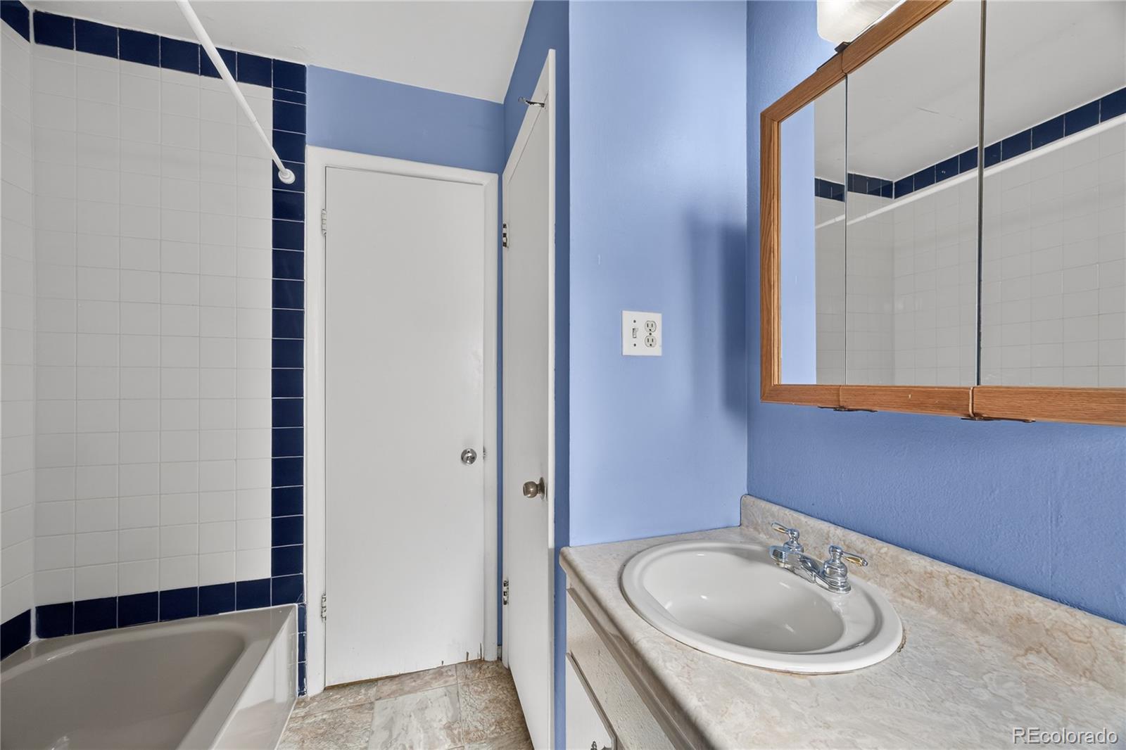 MLS Image #11 for 466 s routt way,lakewood, Colorado