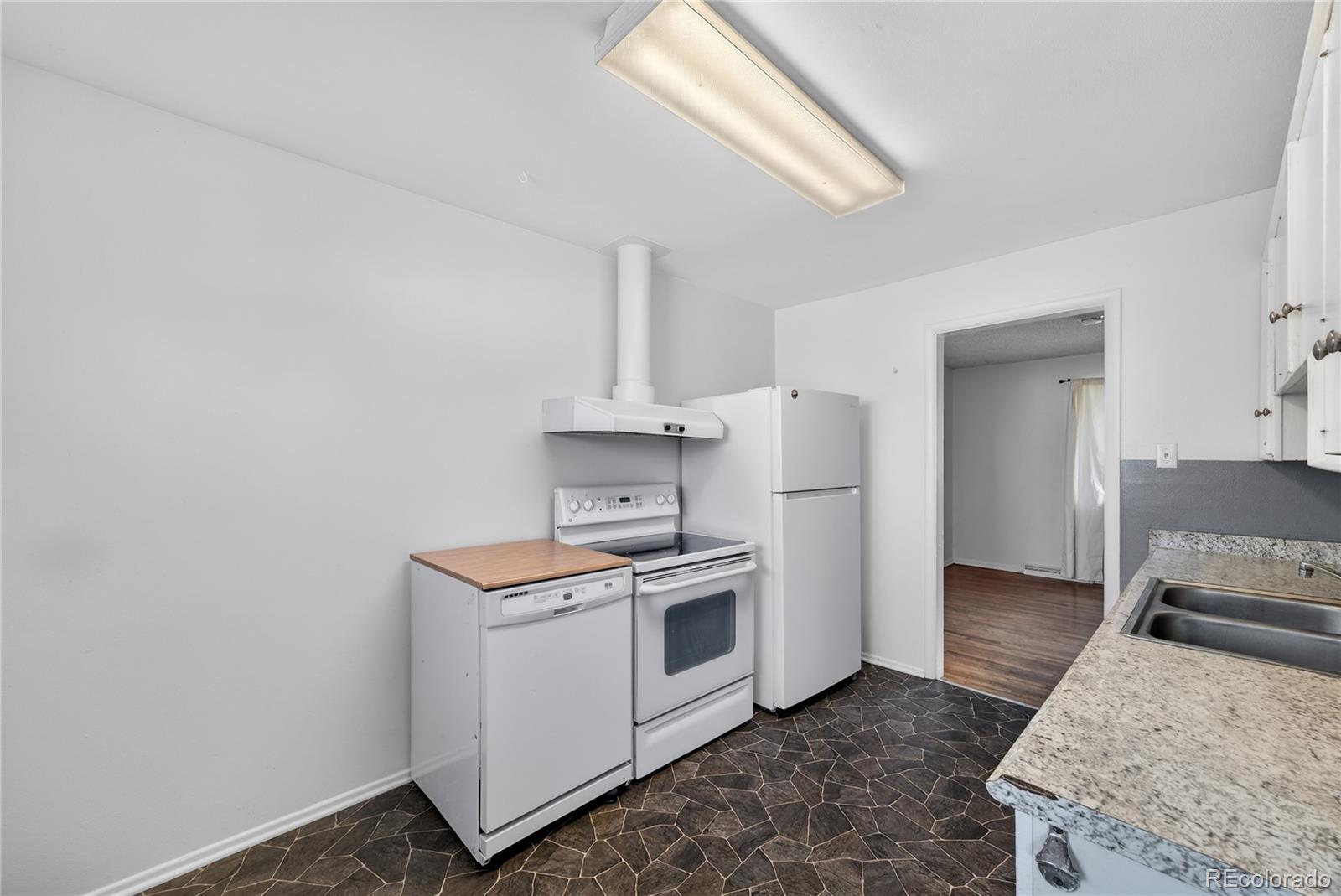 MLS Image #5 for 466 s routt way,lakewood, Colorado