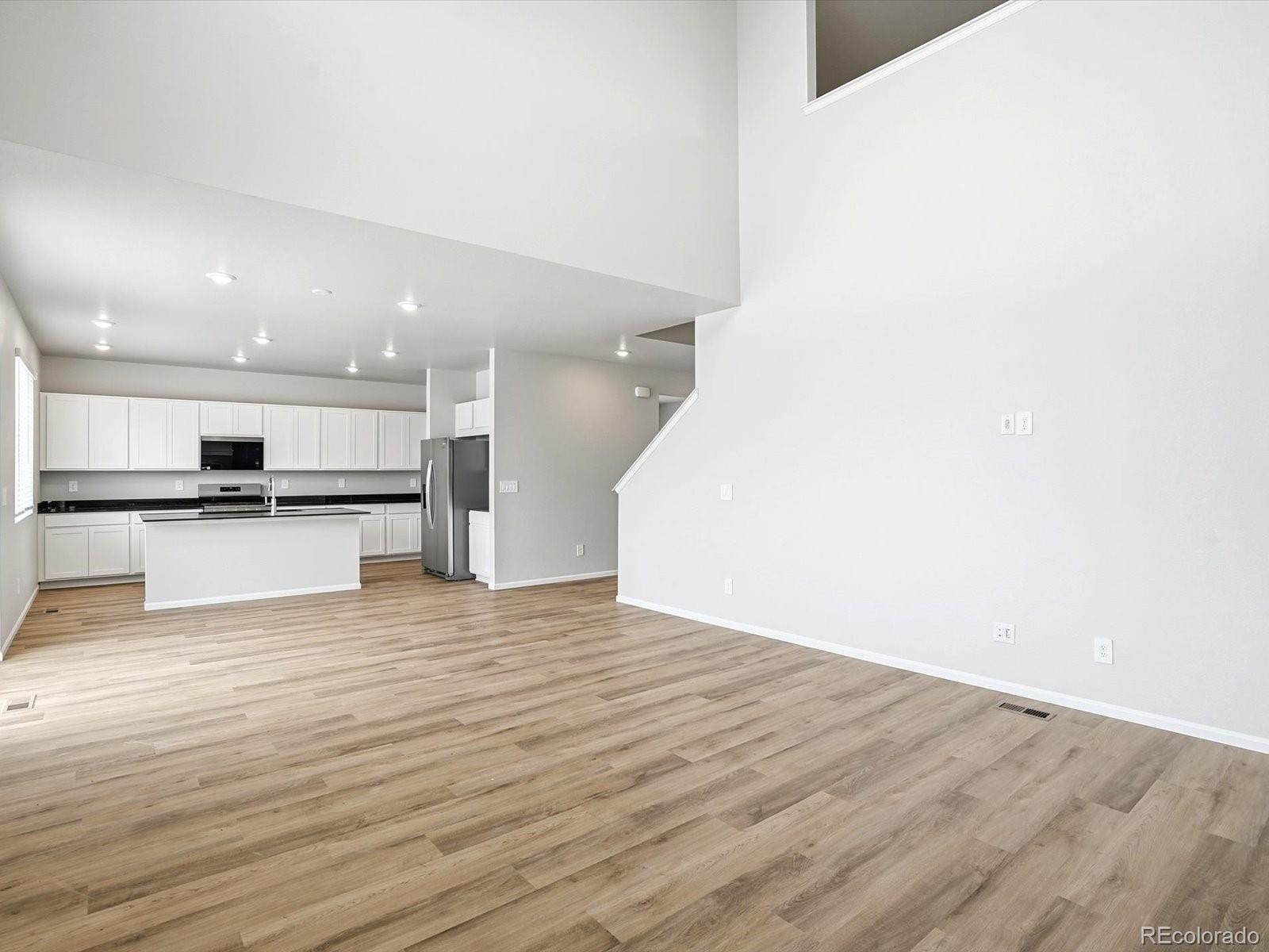 MLS Image #14 for 8947  salida street,commerce city, Colorado