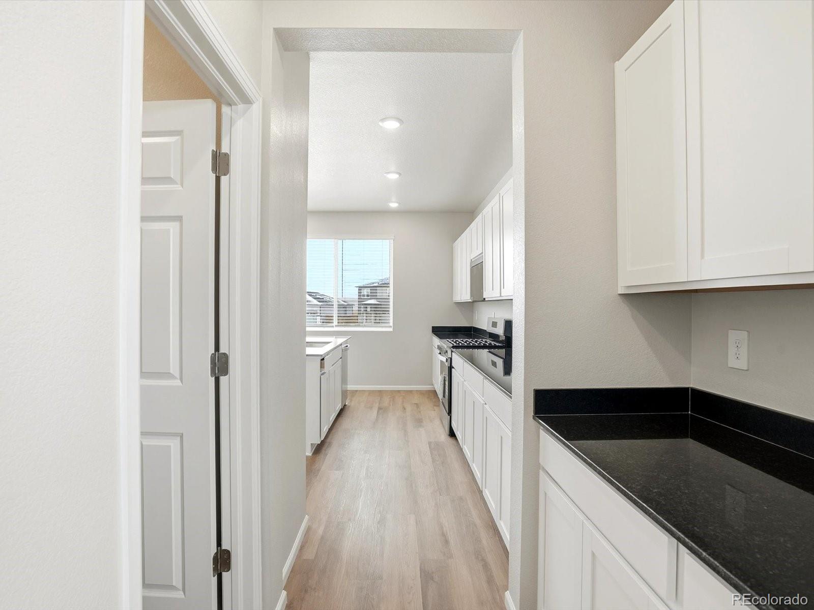 MLS Image #6 for 8947  salida street,commerce city, Colorado