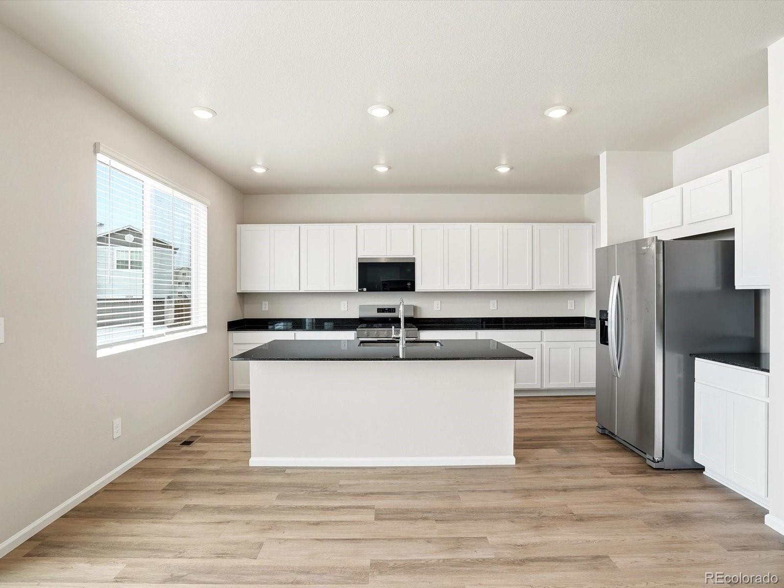 MLS Image #8 for 8947  salida street,commerce city, Colorado