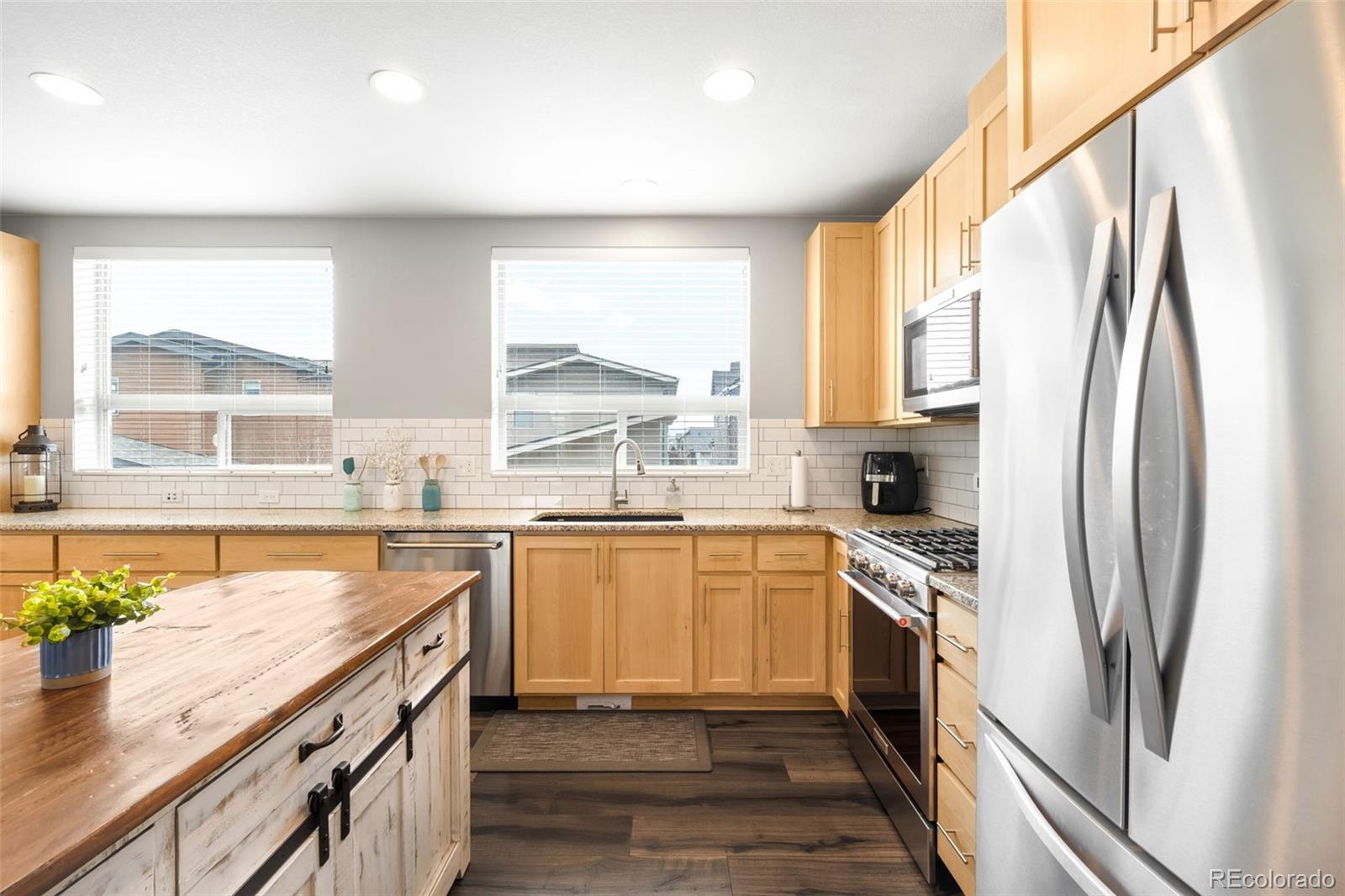 MLS Image #7 for 8855 e 55th avenue ,denver, Colorado