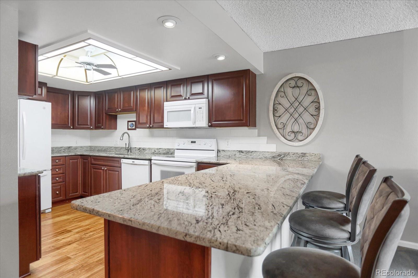 MLS Image #10 for 13991 e marina drive 303,aurora, Colorado