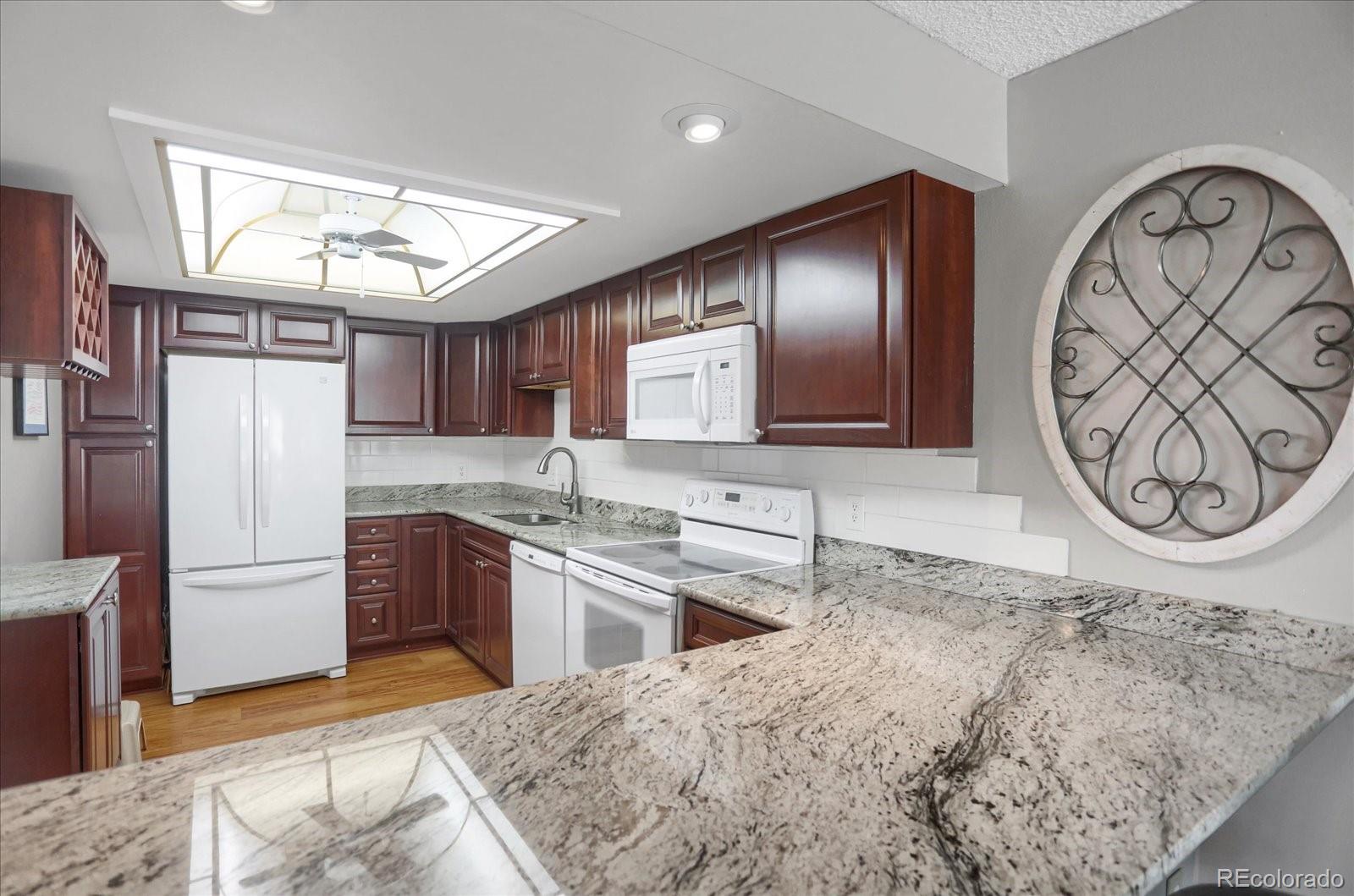 MLS Image #11 for 13991 e marina drive 303,aurora, Colorado