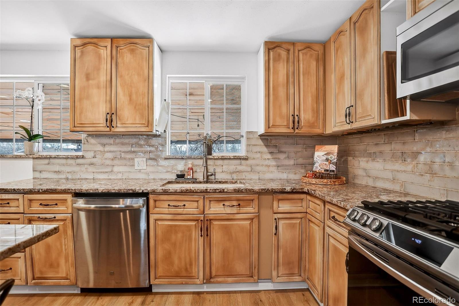 MLS Image #8 for 4564 w 87th avenue,westminster, Colorado