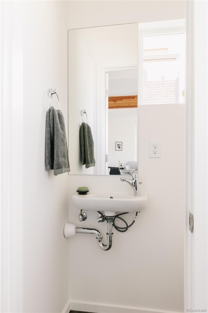MLS Image #45 for 1711  hooker street 1,denver, Colorado