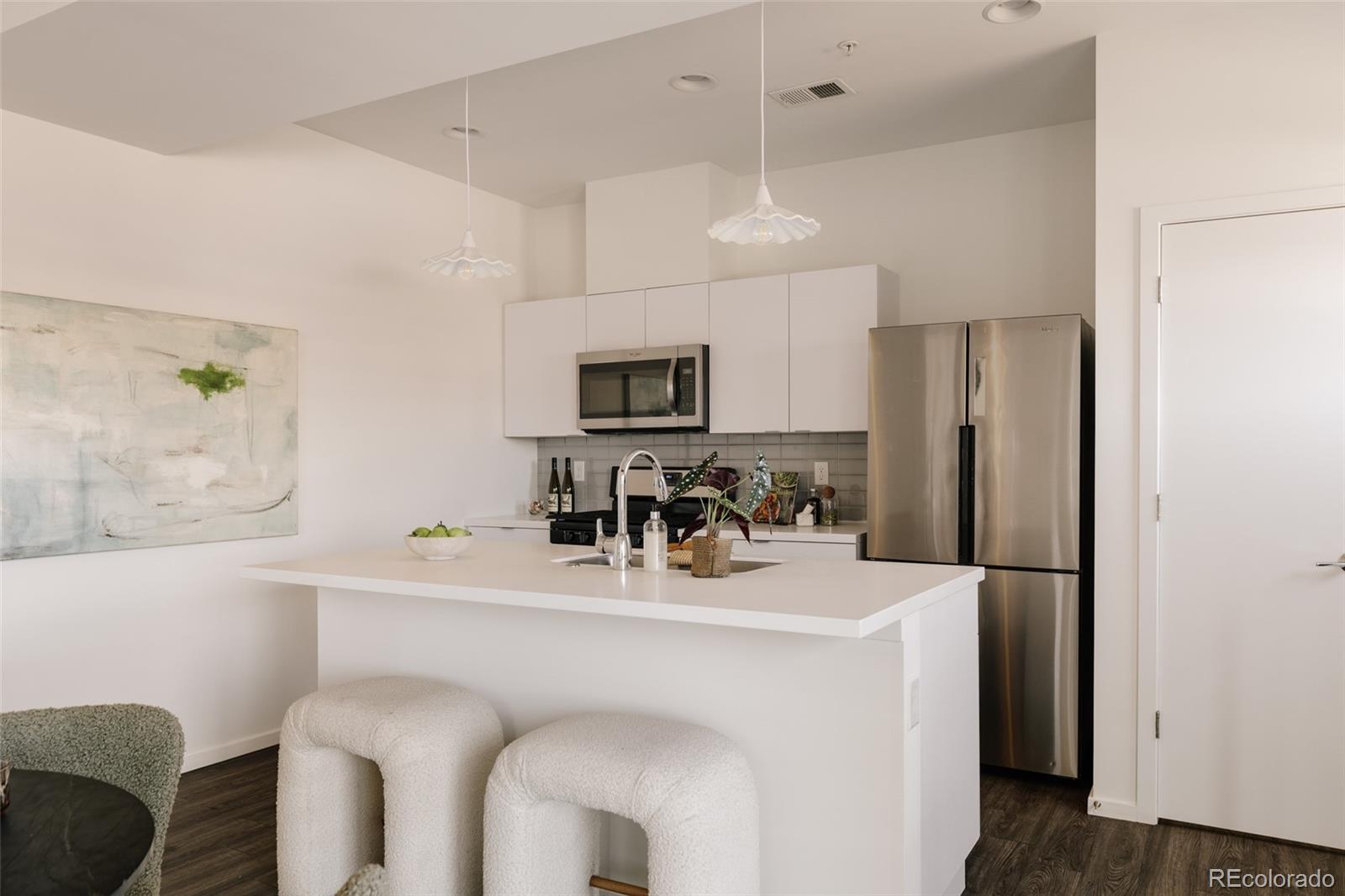 MLS Image #6 for 1711  hooker street 1,denver, Colorado
