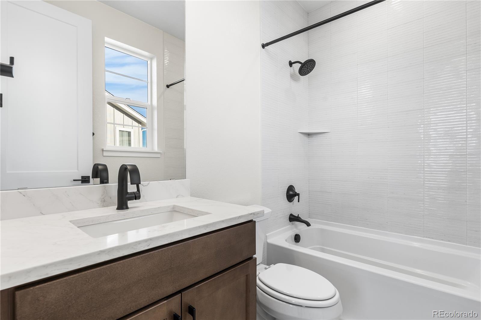 MLS Image #10 for 6448  still pine circle,castle pines, Colorado