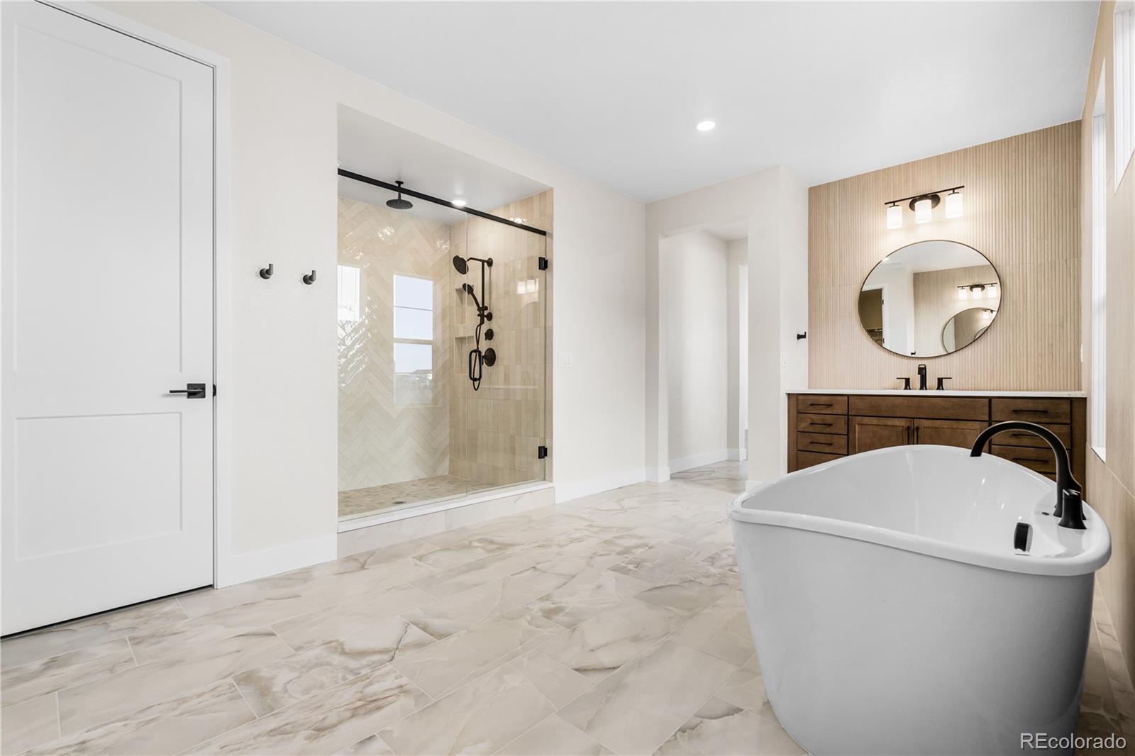 MLS Image #42 for 6448  still pine circle,castle pines, Colorado