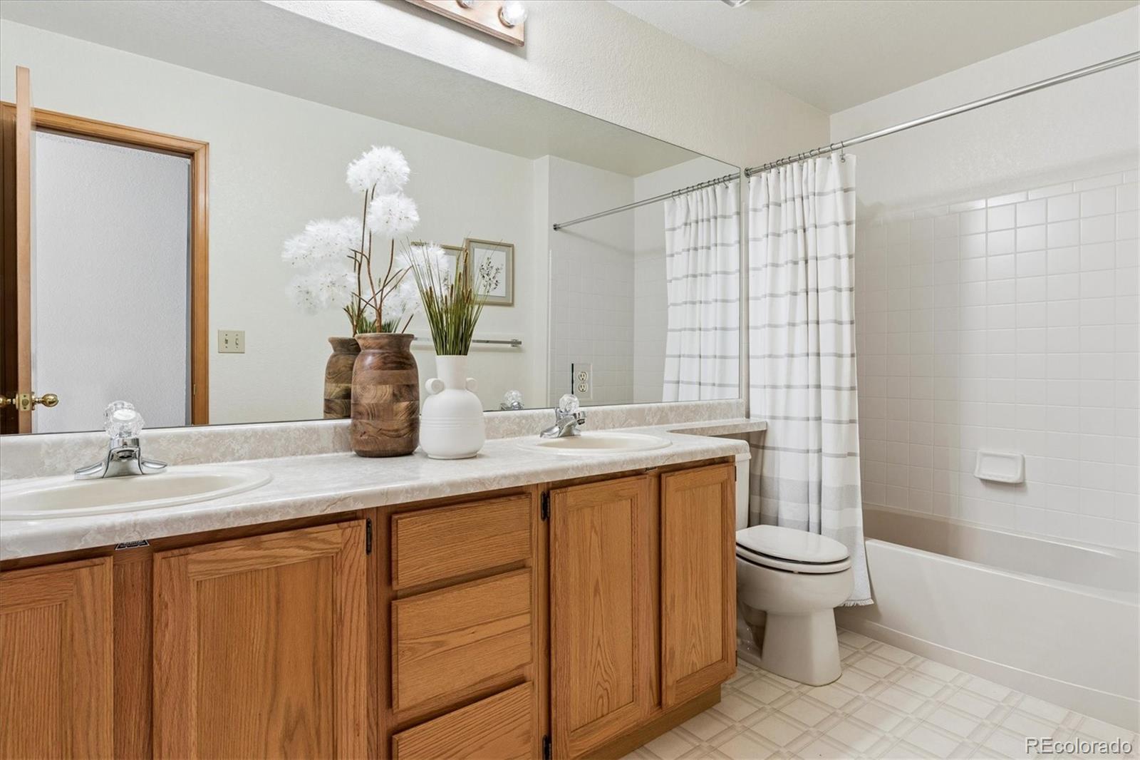 MLS Image #18 for 2230  brent circle,colorado springs, Colorado