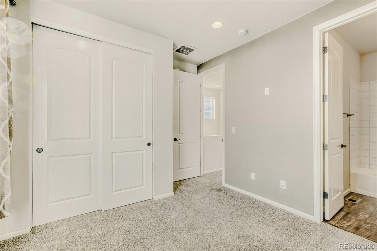 MLS Image #21 for 23626 e 5th place ,aurora, Colorado