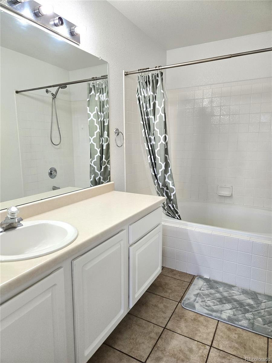 MLS Image #11 for 4505 s auckland court ,aurora, Colorado