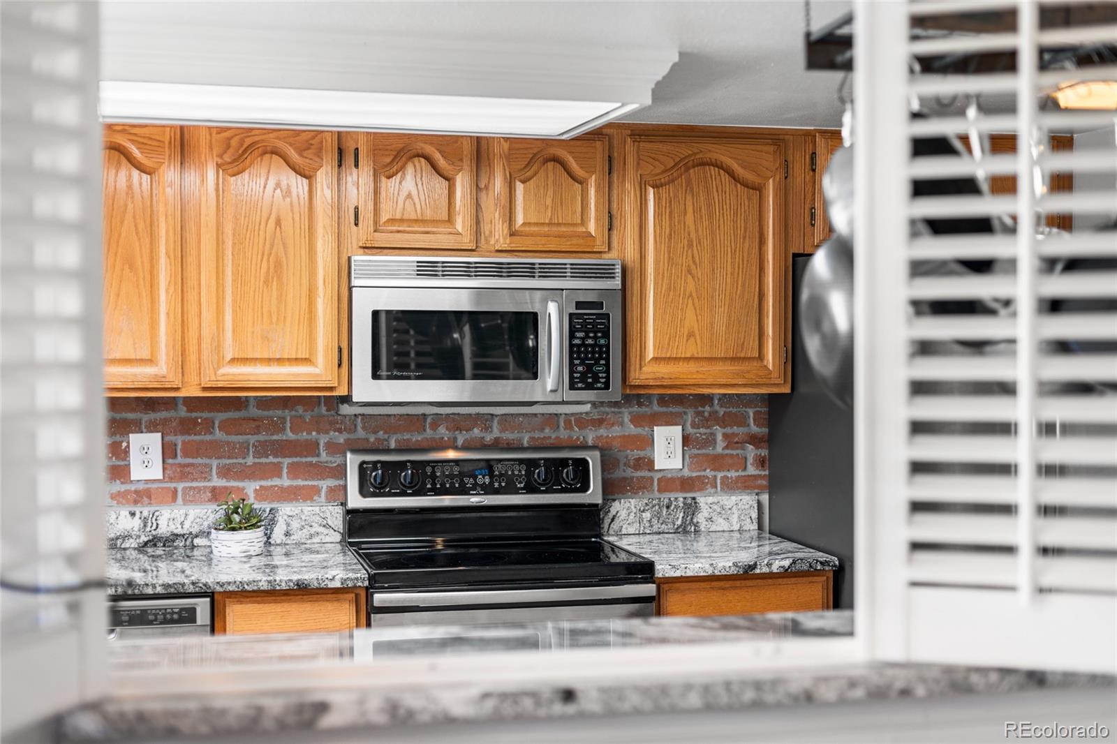 MLS Image #12 for 16066 e ithaca place b,aurora, Colorado