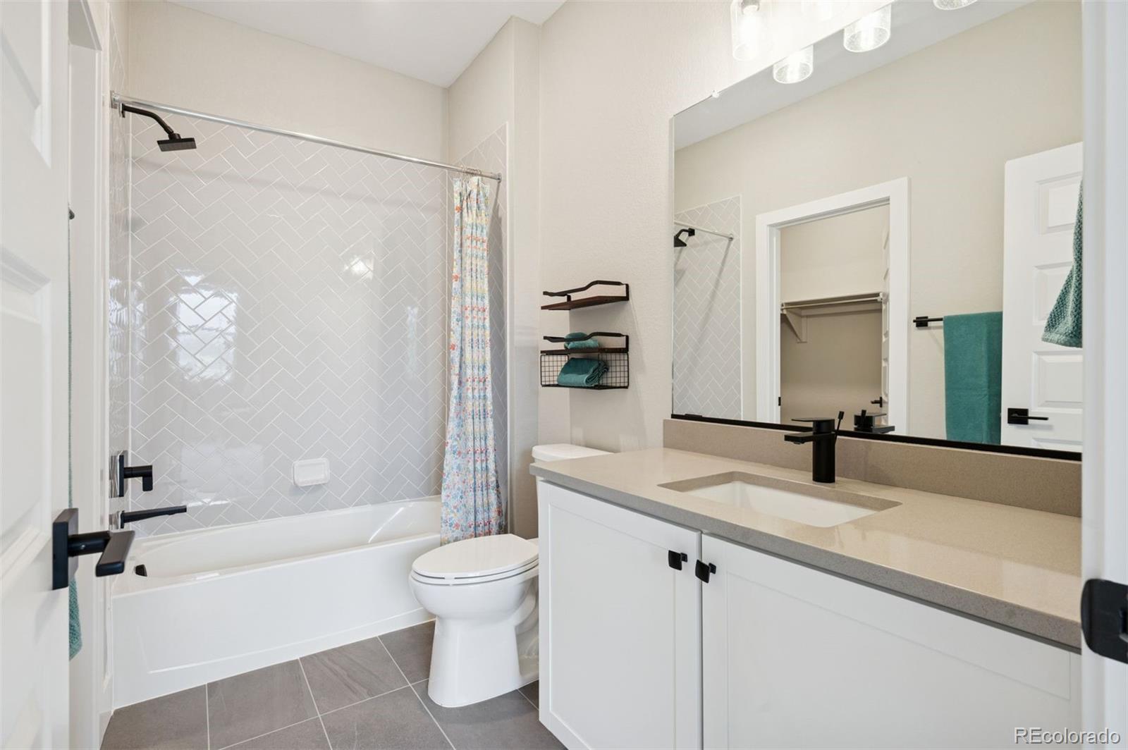 MLS Image #29 for 10062 w victoria place,littleton, Colorado