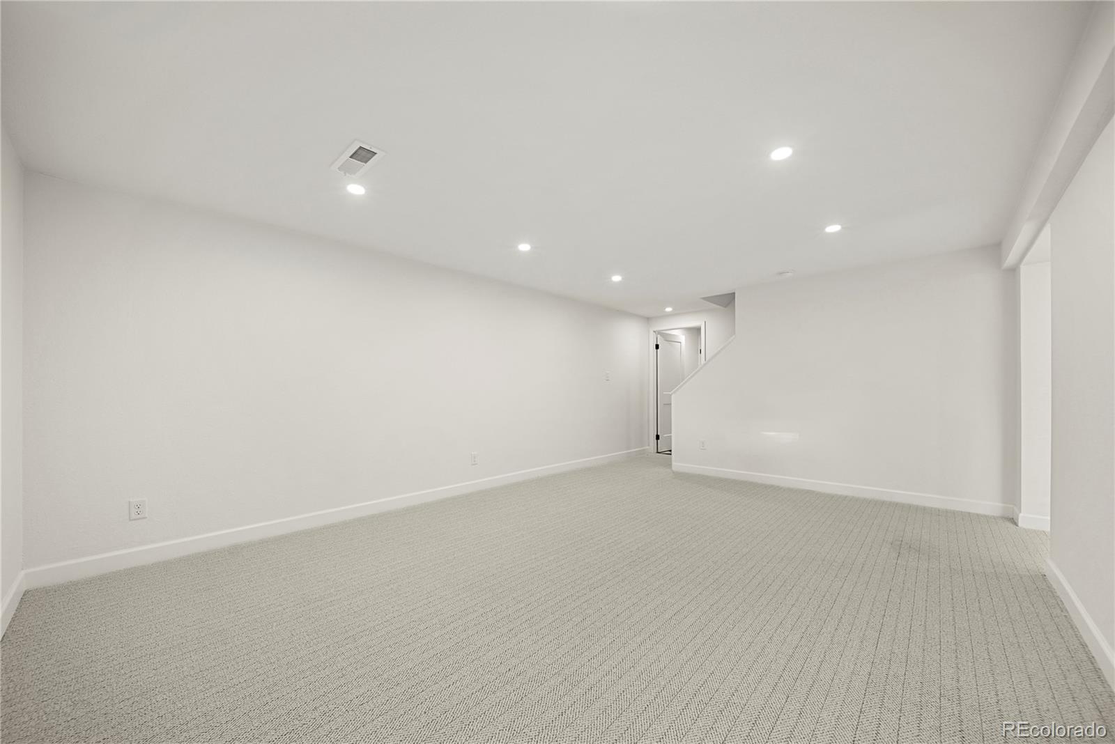 MLS Image #27 for 7154 s newport way,centennial, Colorado