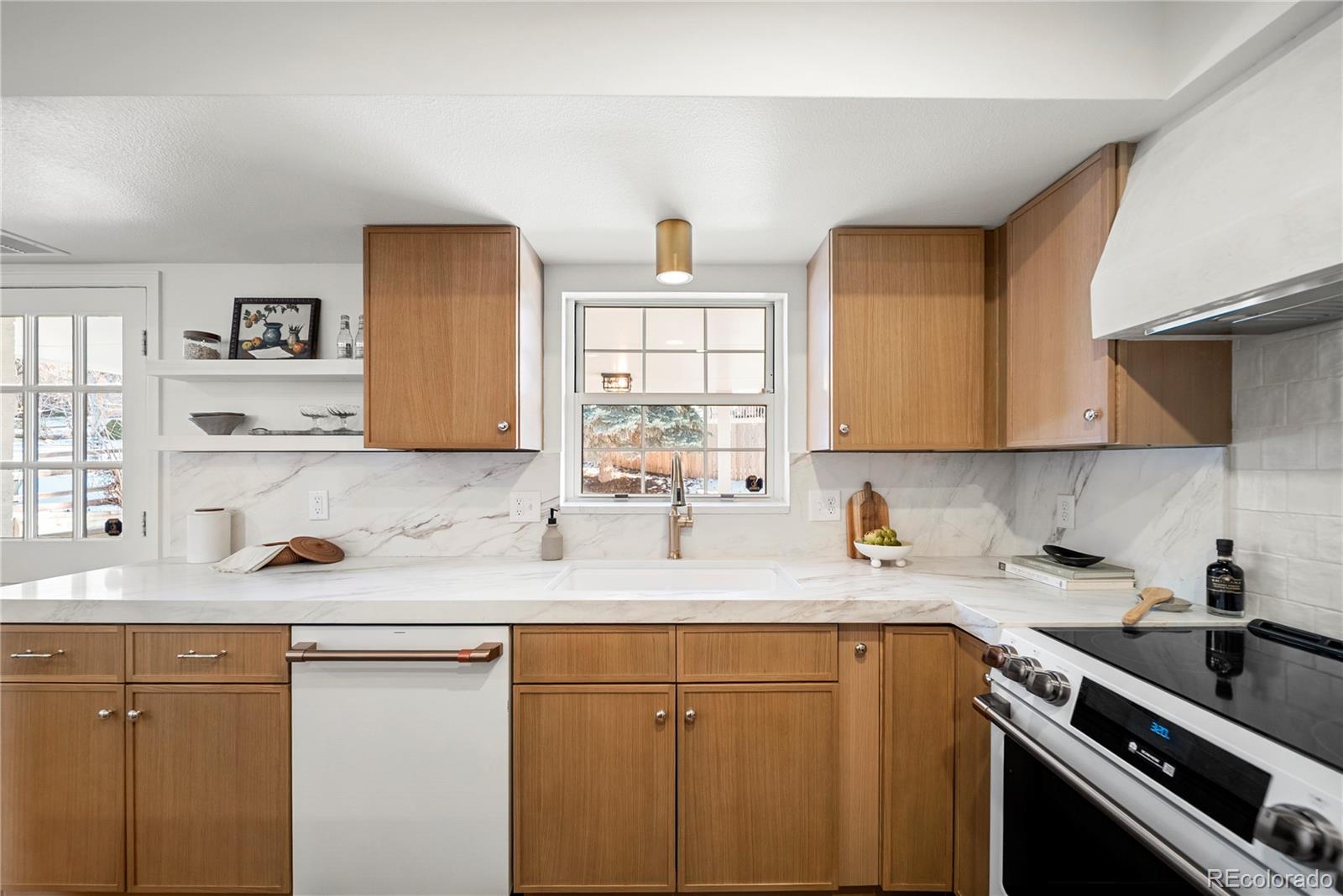 MLS Image #7 for 7154 s newport way,centennial, Colorado