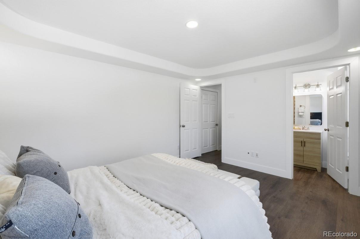 MLS Image #13 for 4295  genoa street,denver, Colorado