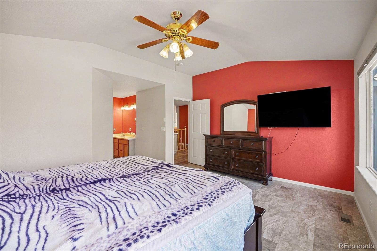 MLS Image #11 for 13322  columbine circle,thornton, Colorado