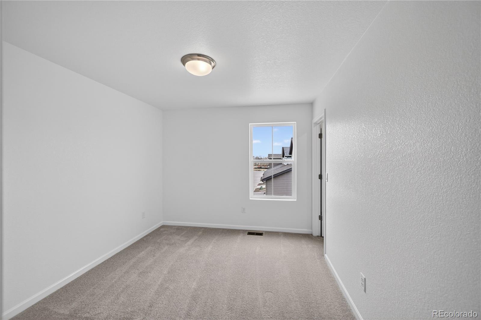 MLS Image #10 for 14841  arbor boulevard,thornton, Colorado