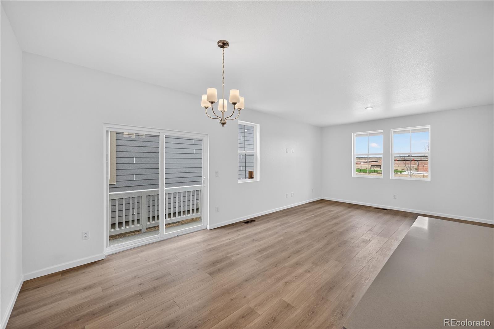 MLS Image #4 for 14841  arbor boulevard,thornton, Colorado