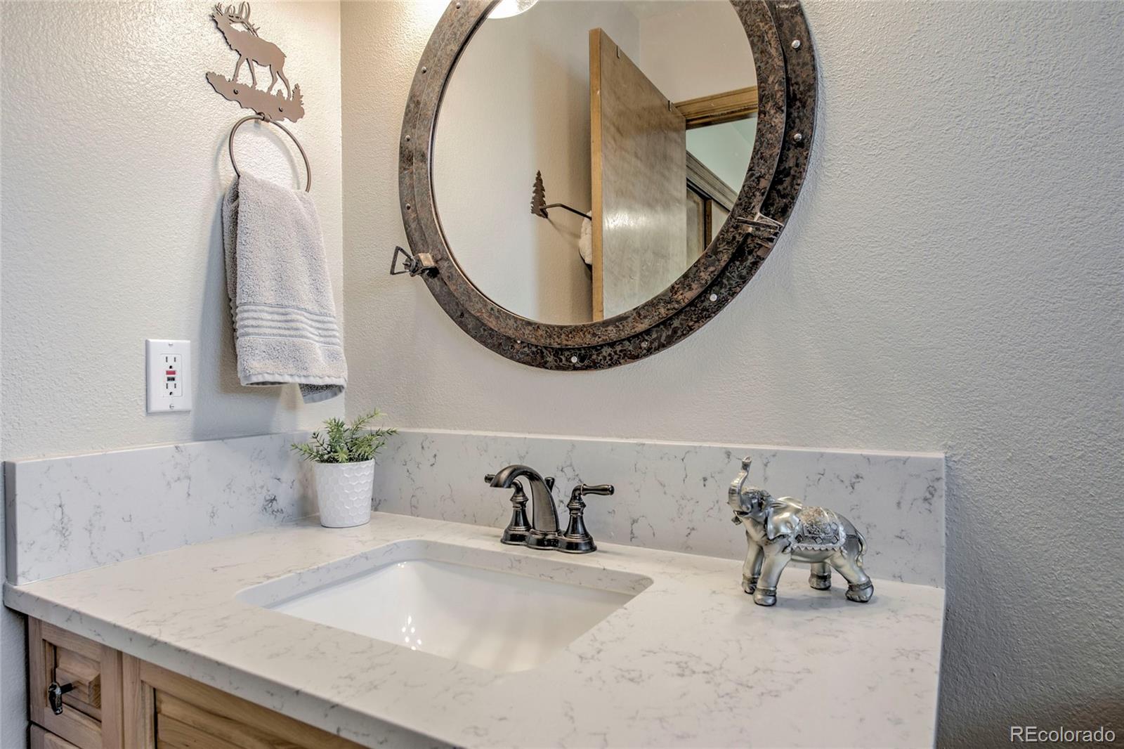 MLS Image #24 for 9  crown court,dillon, Colorado