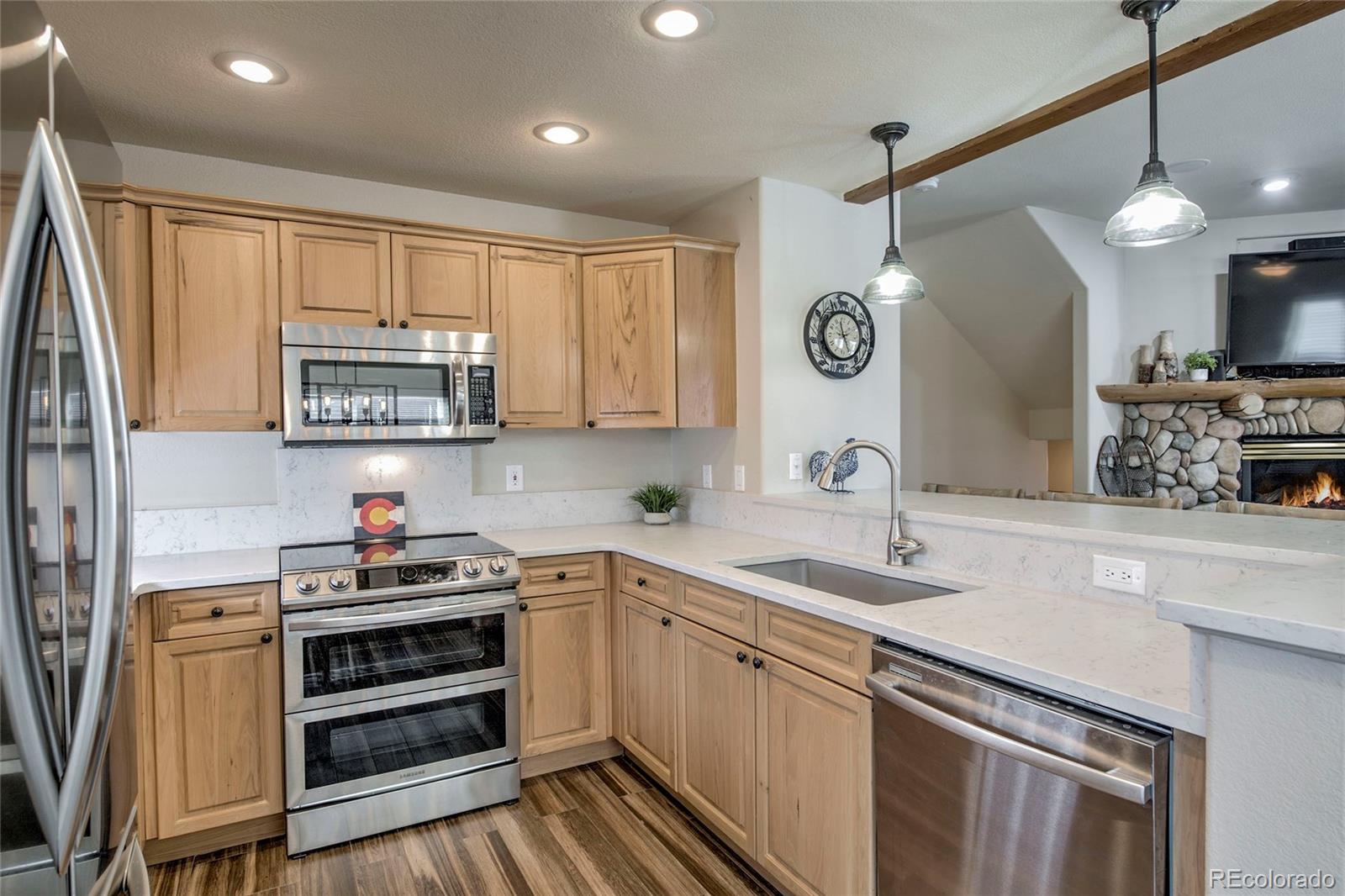 MLS Image #3 for 9  crown court,dillon, Colorado