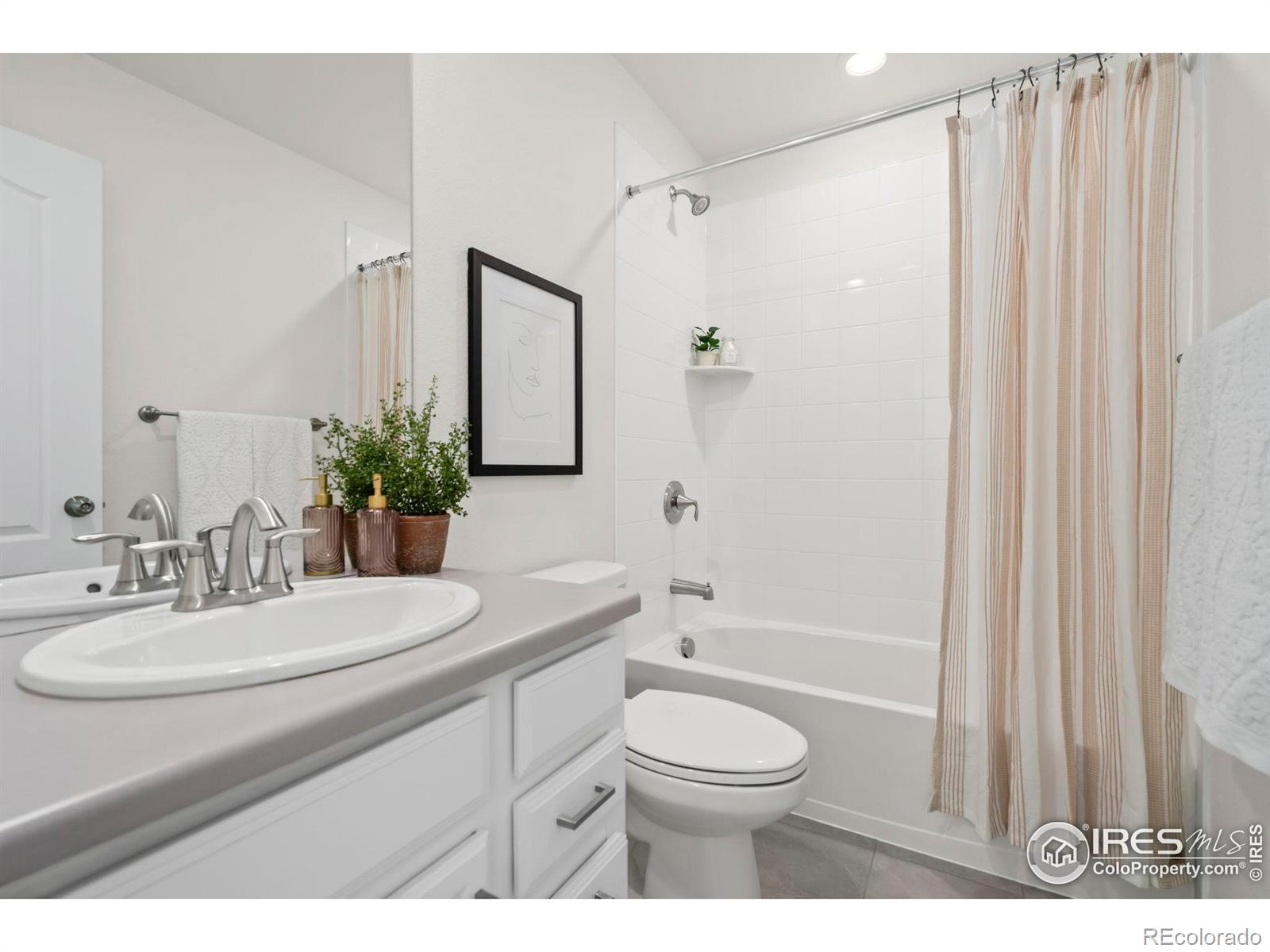 MLS Image #21 for 216  zeppelin way,fort collins, Colorado