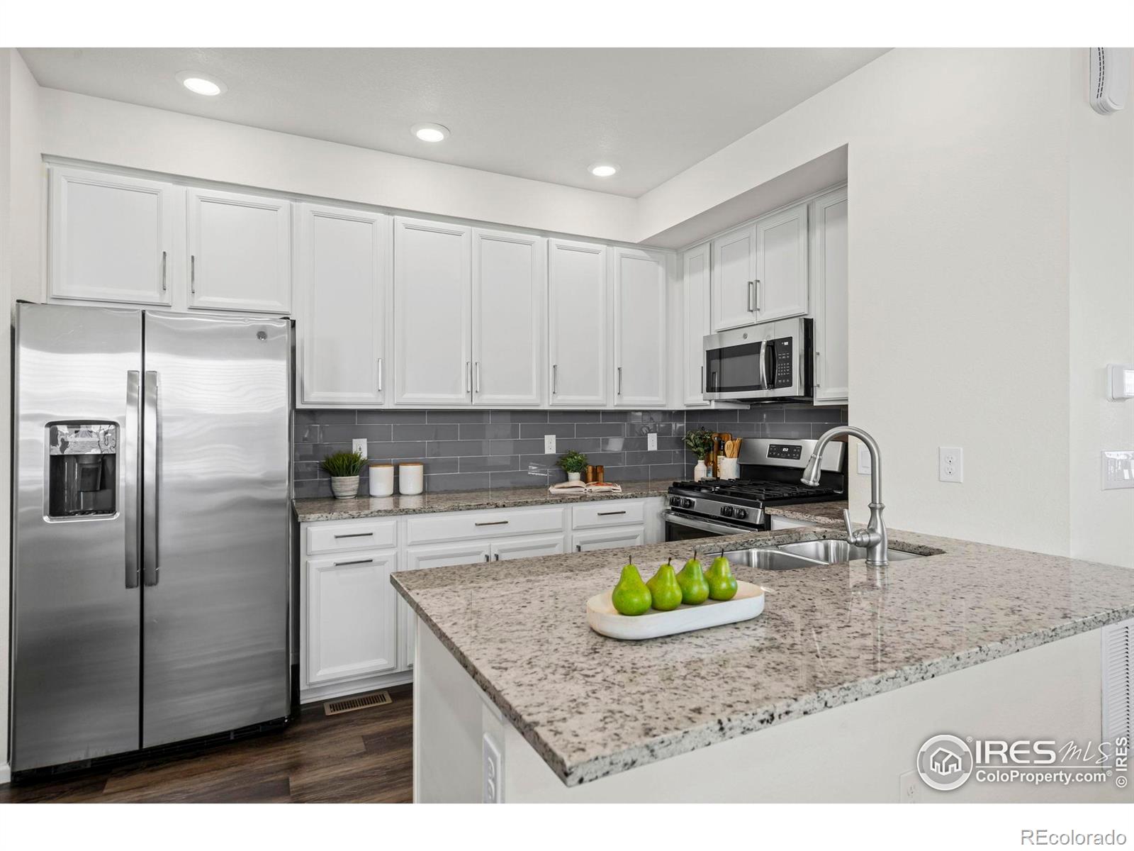 MLS Image #9 for 216  zeppelin way,fort collins, Colorado