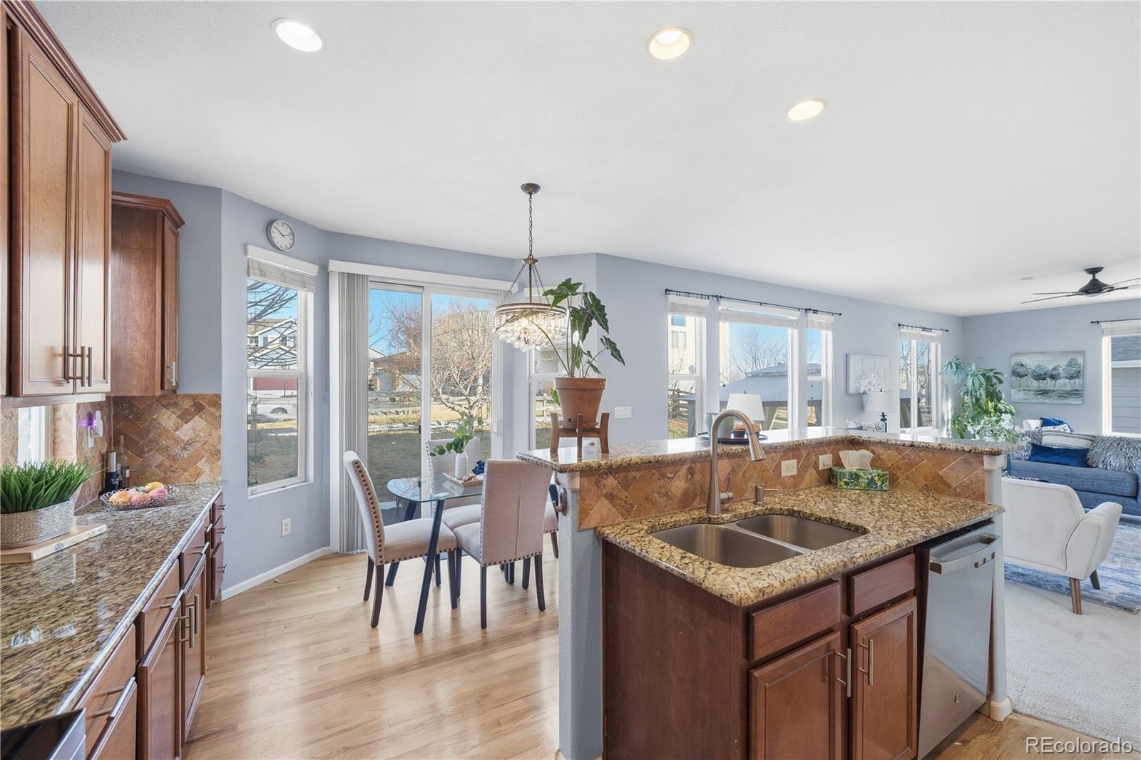 MLS Image #17 for 9645 n crystal lake drive,littleton, Colorado