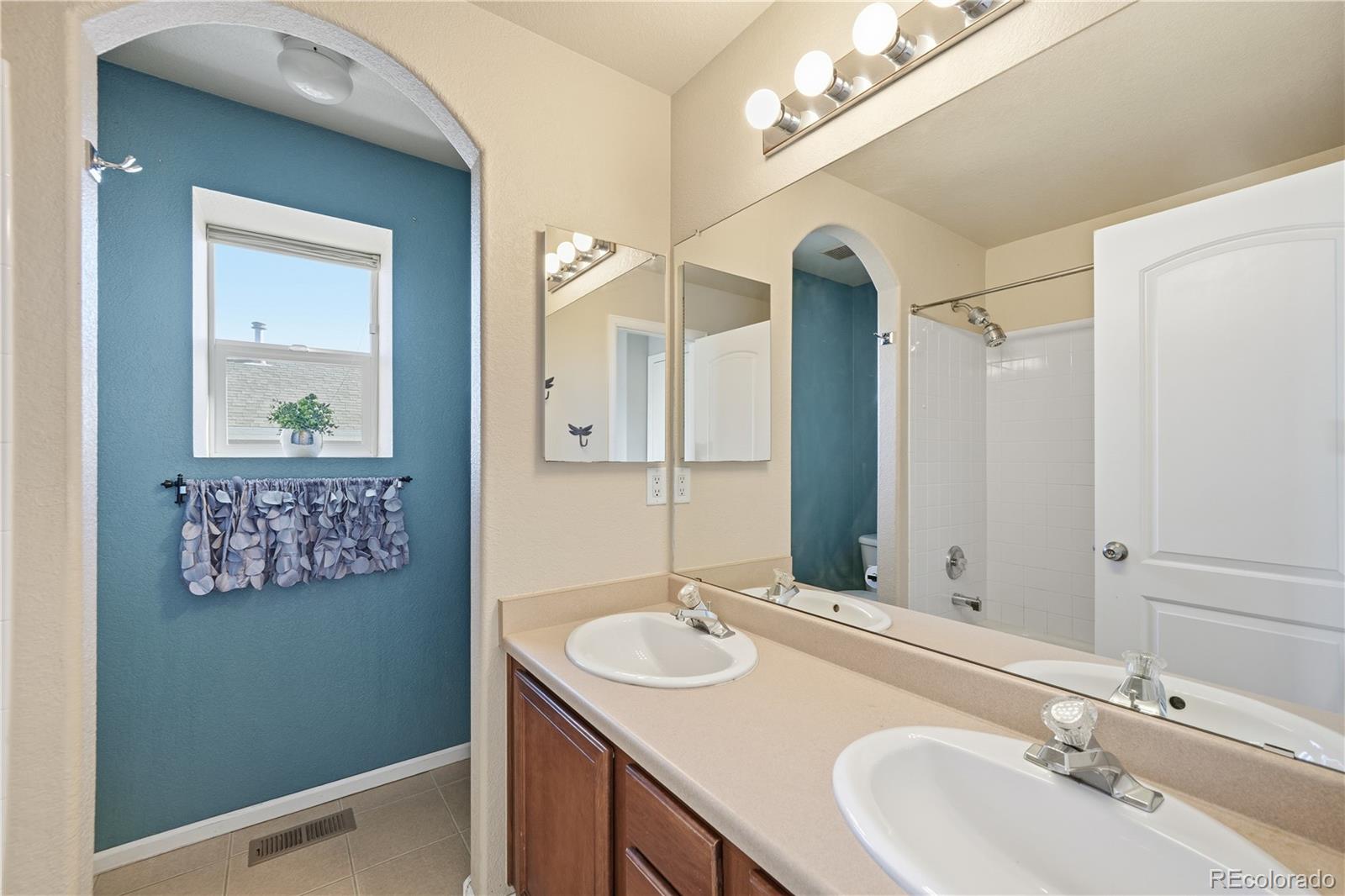 MLS Image #35 for 9645 n crystal lake drive,littleton, Colorado