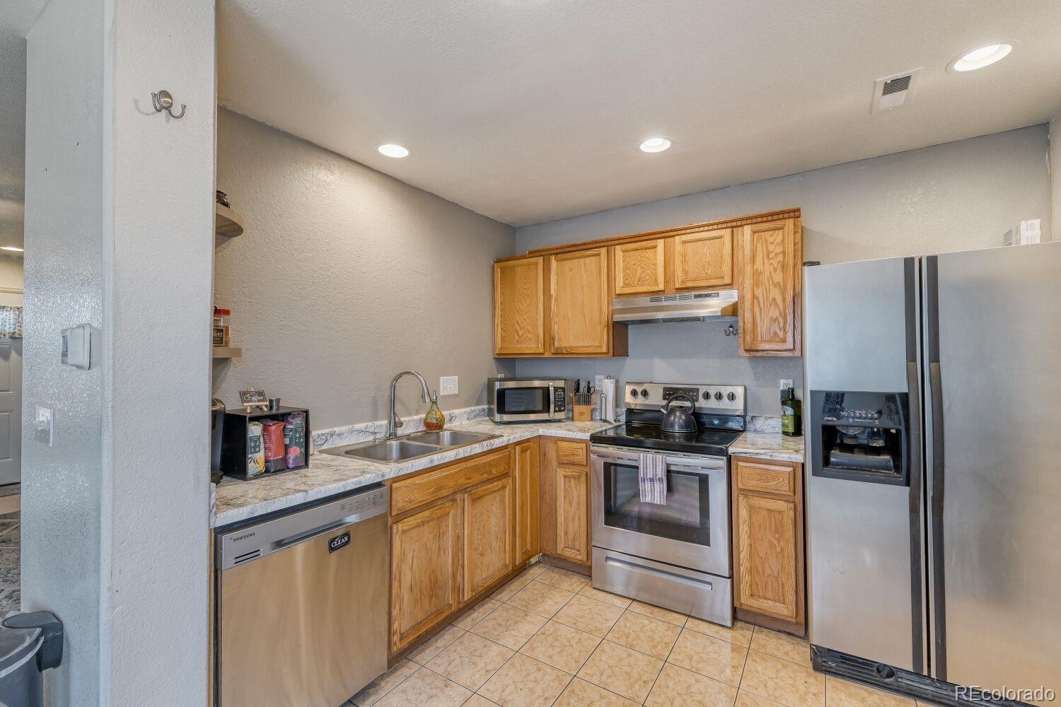 MLS Image #3 for 1305  waxwing avenue,brighton, Colorado