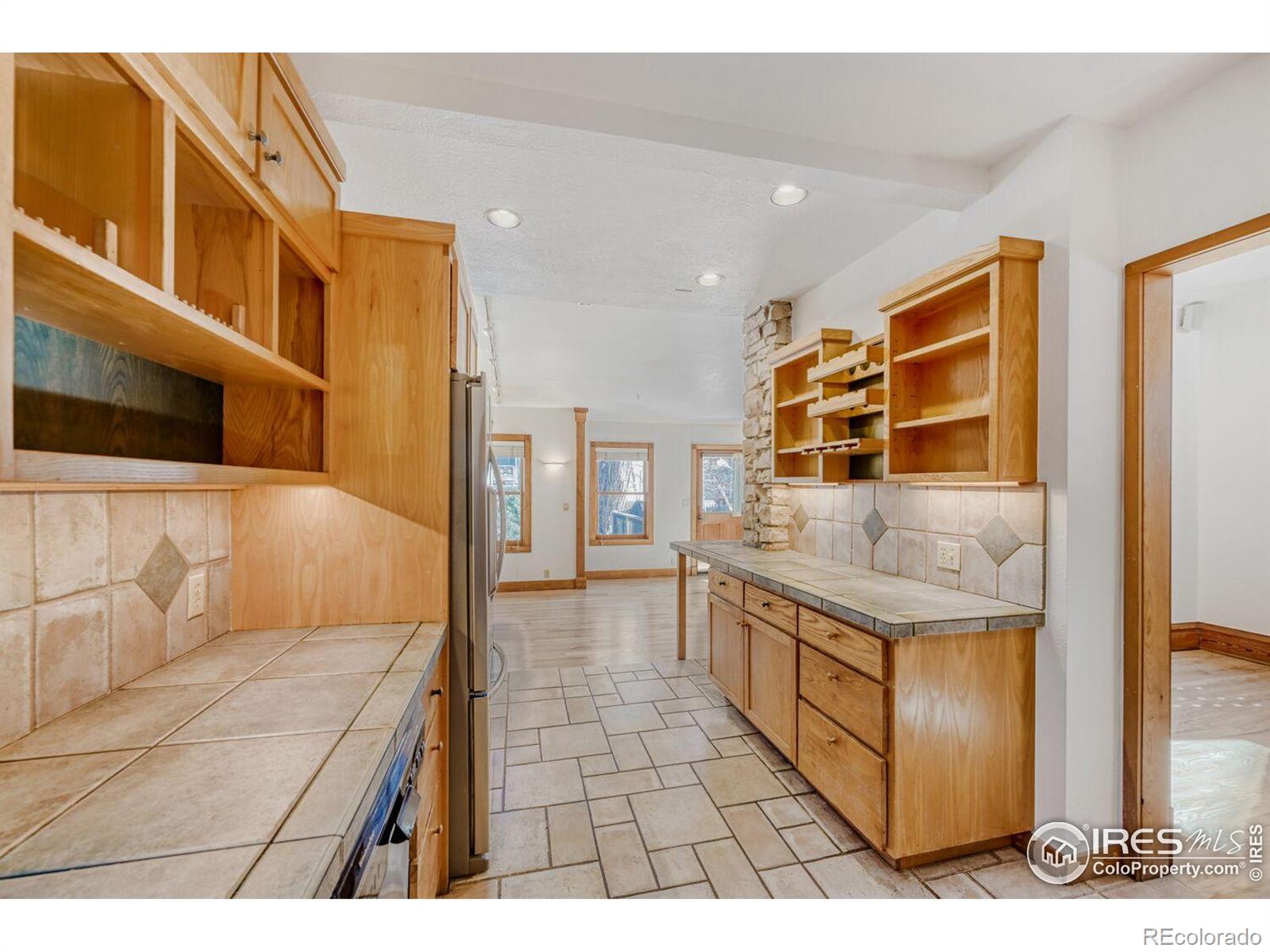 MLS Image #16 for 964  grant place,boulder, Colorado