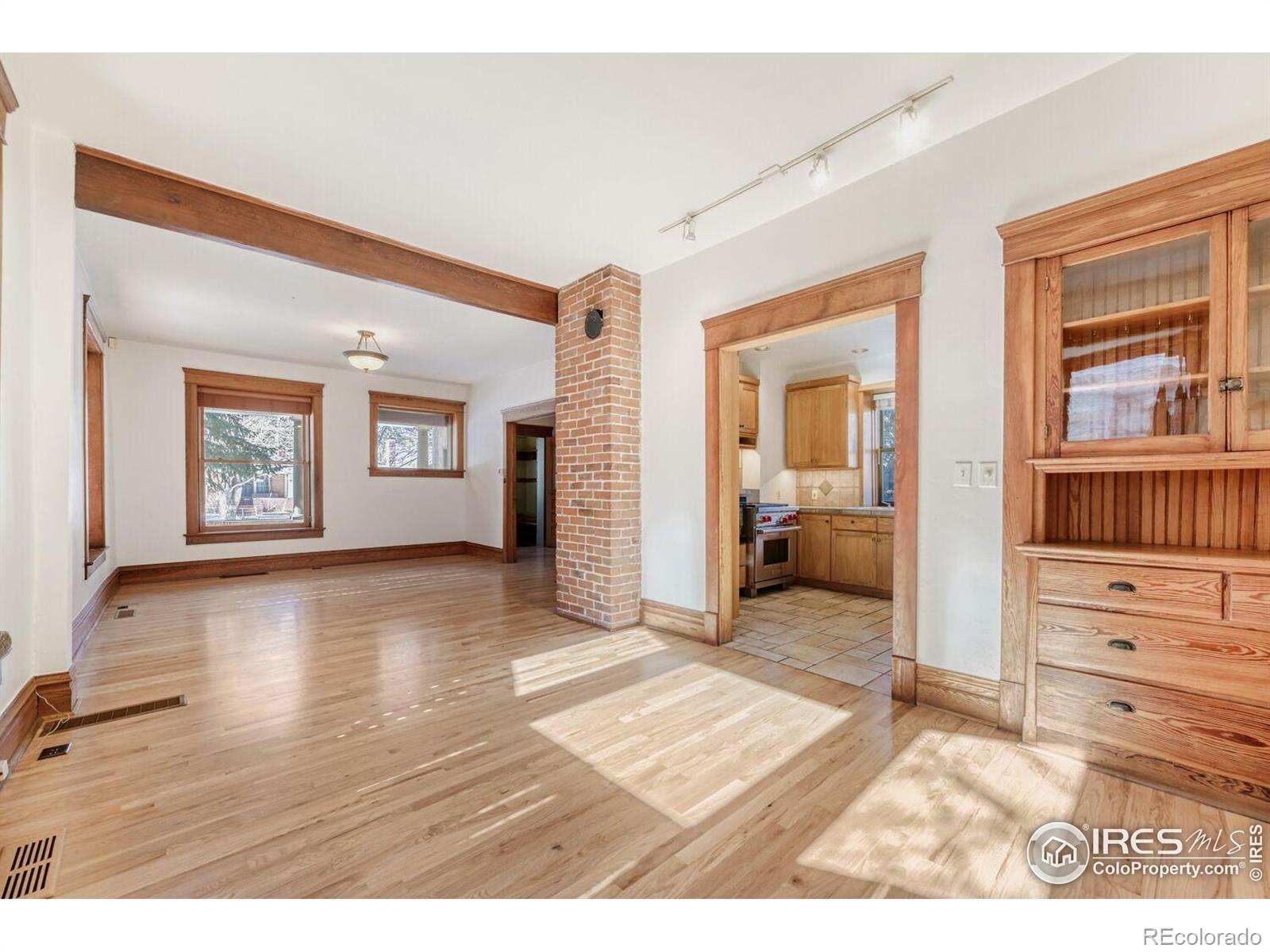 MLS Image #8 for 964  grant place,boulder, Colorado