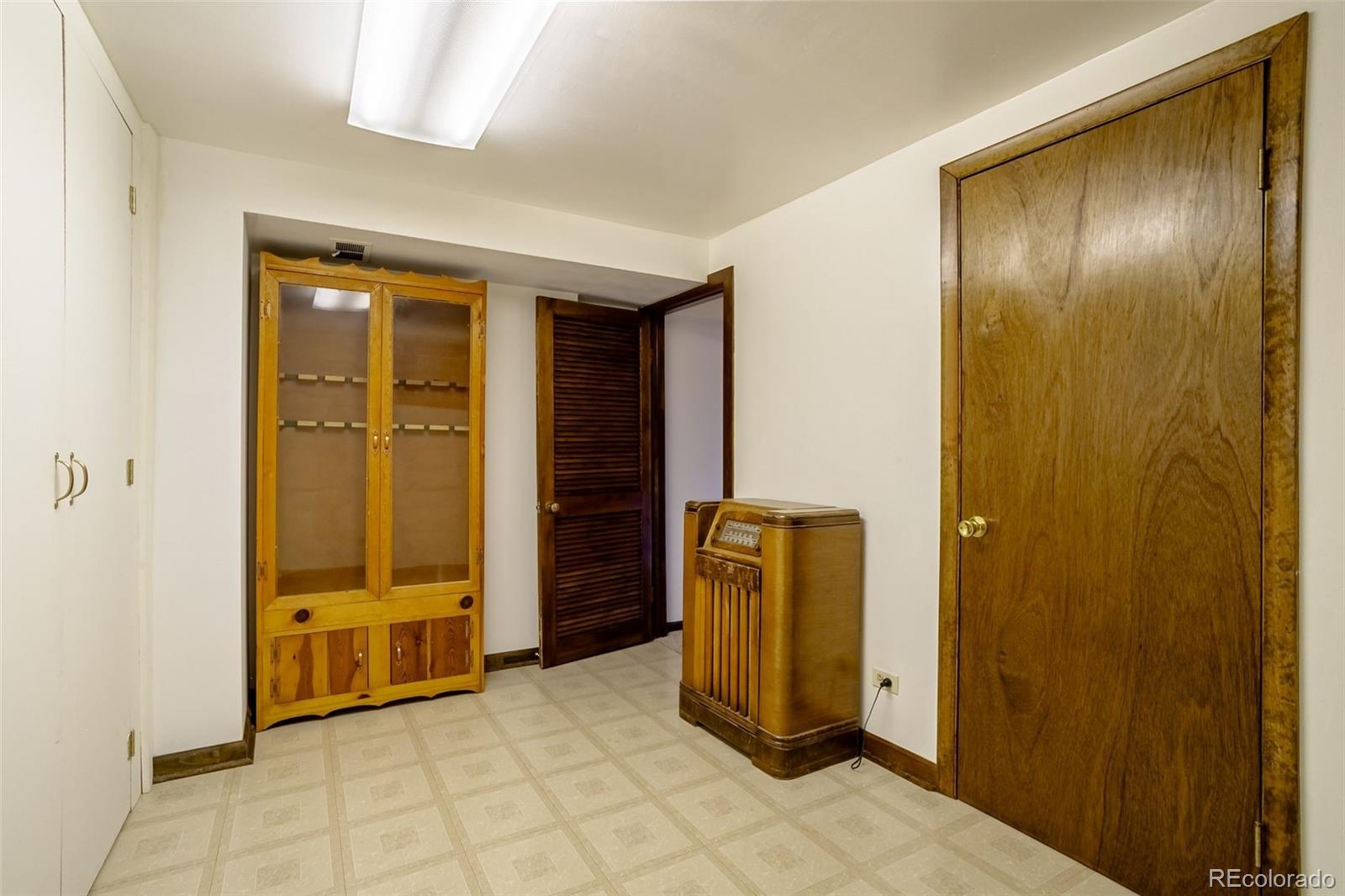 MLS Image #46 for 2388 s garrison court,lakewood, Colorado